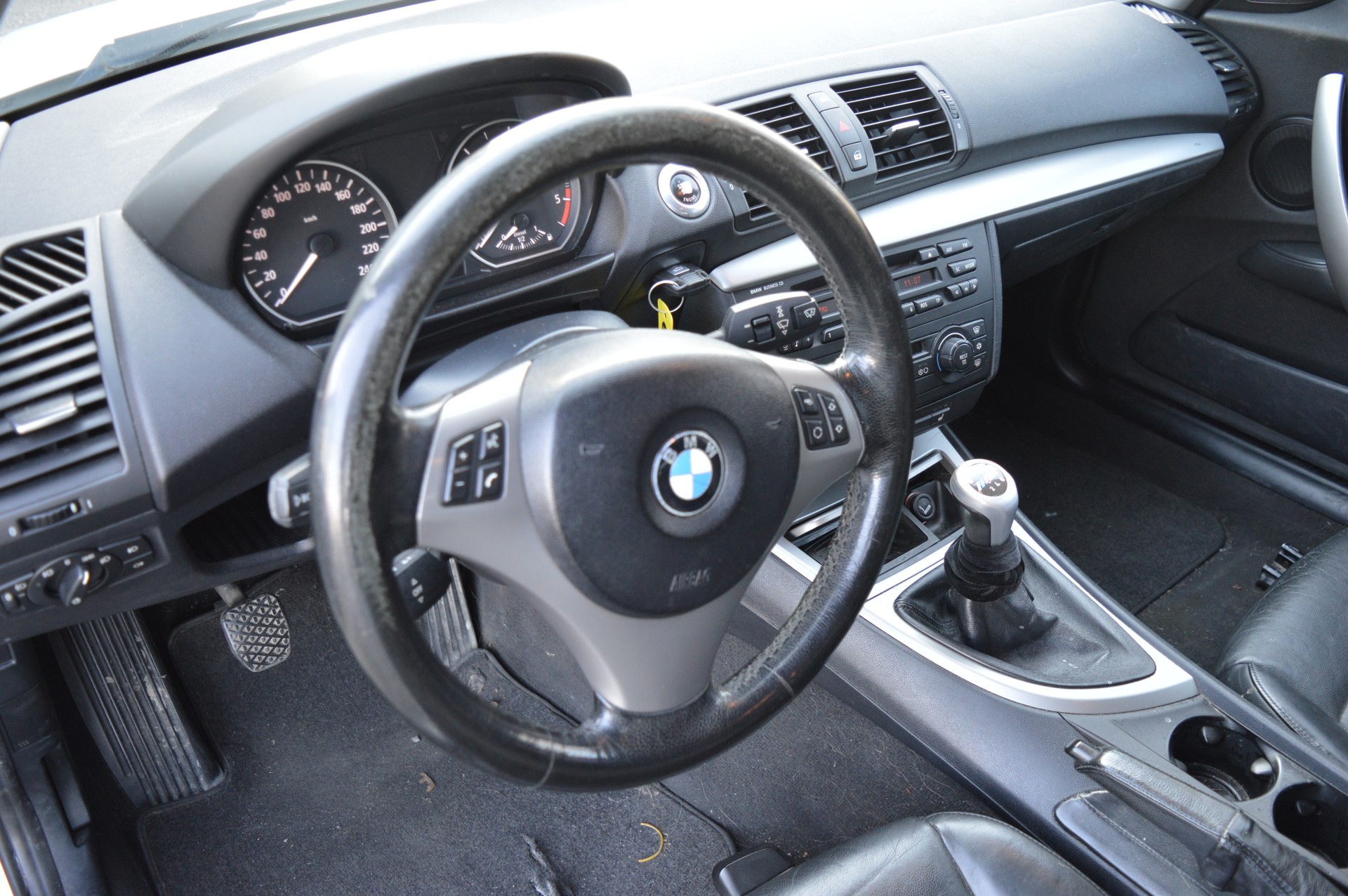 BMW 118d-image-11