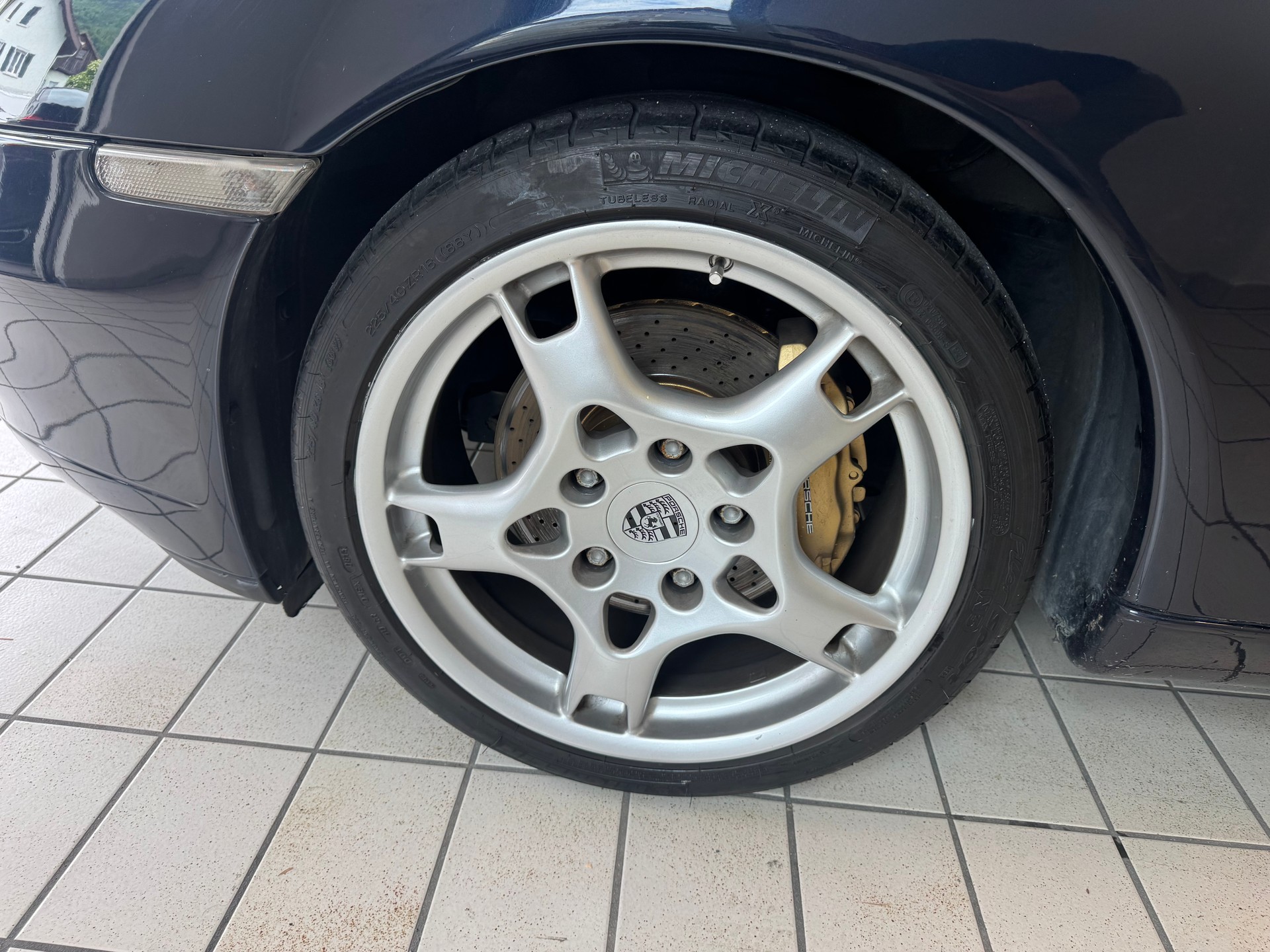 PORSCHE 911-image-7