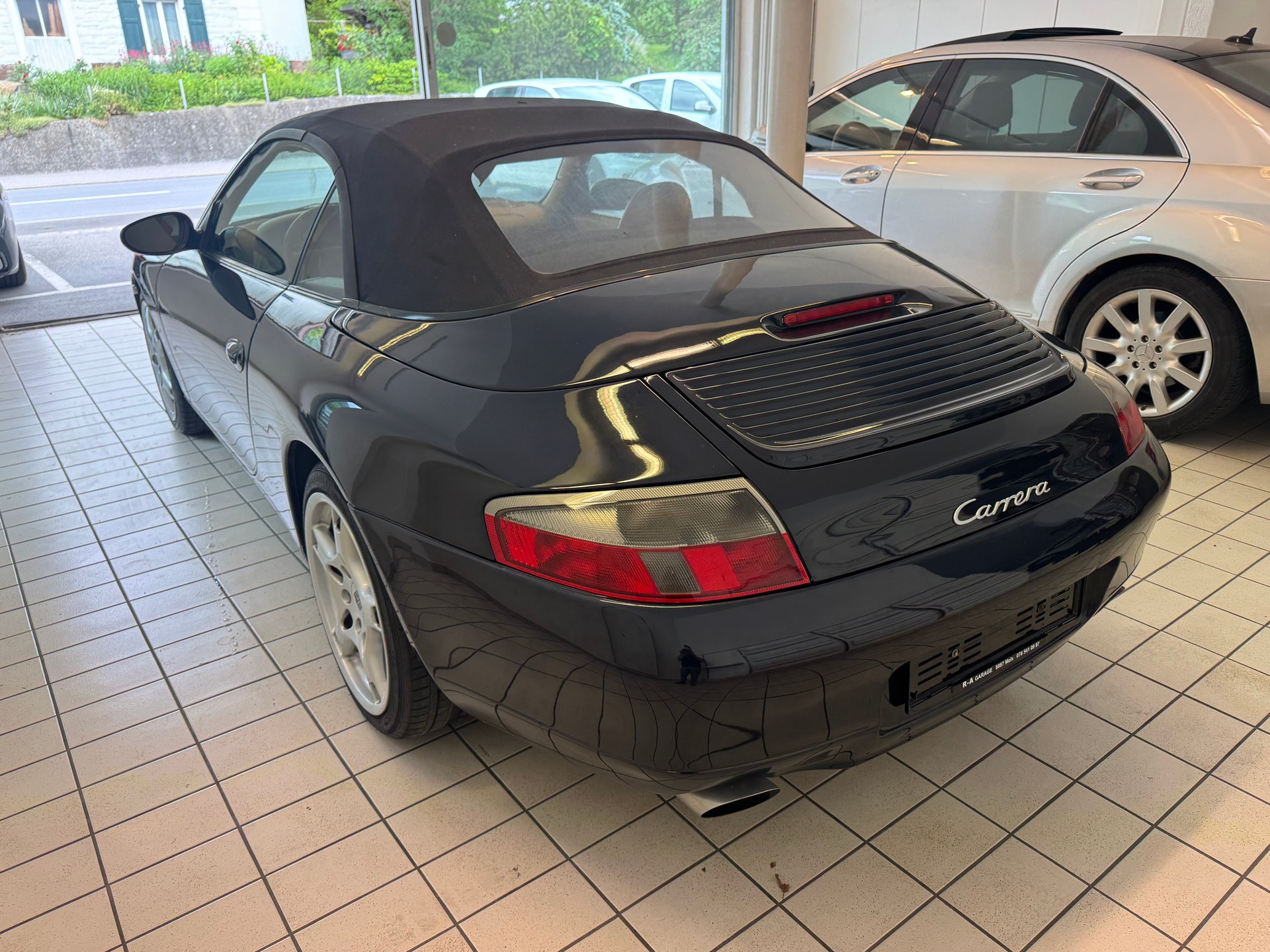 PORSCHE 911-image-10
