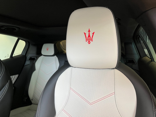 MASERATI Grecale 3.0 Trofeo-image-12
