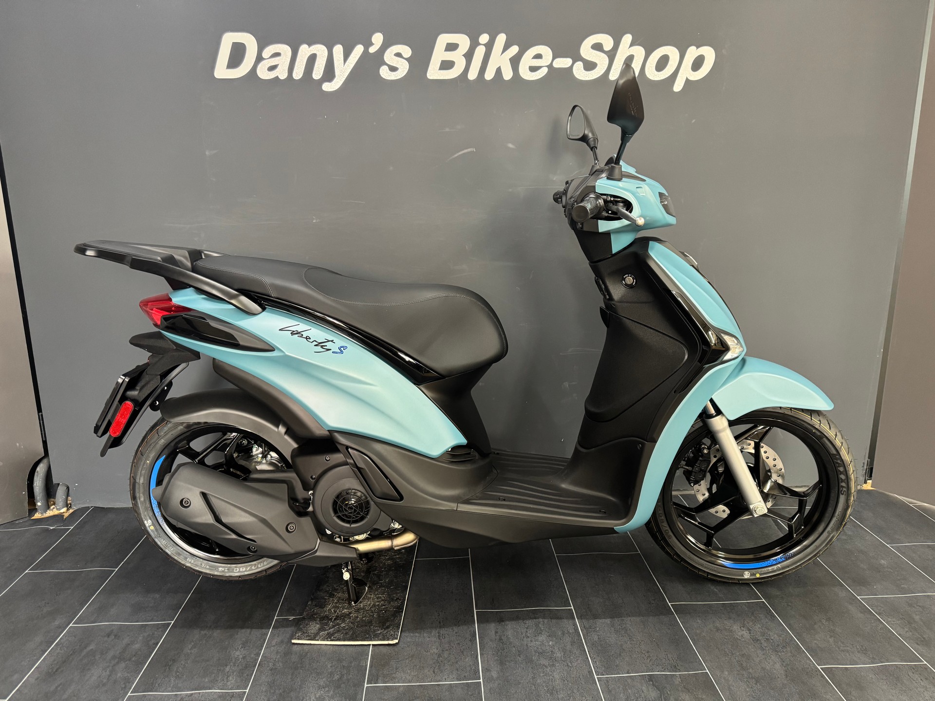 PIAGGIO Liberty 125 Sport E5+ (4 Jahre Garantie)-image-0