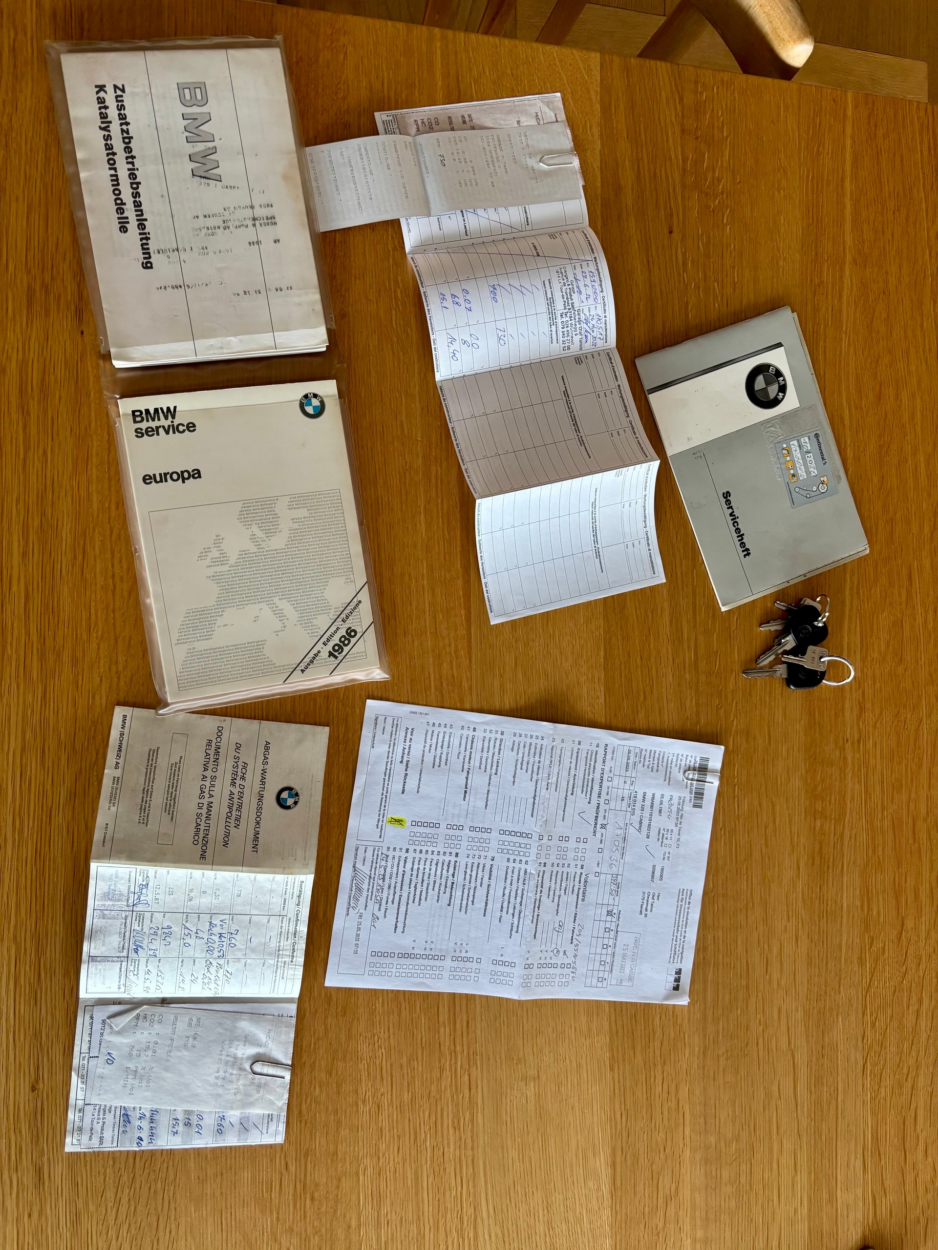 BMW E30 325i Cabrio – rostfrei, original, Veteran (MFK bis 2029)-image-24