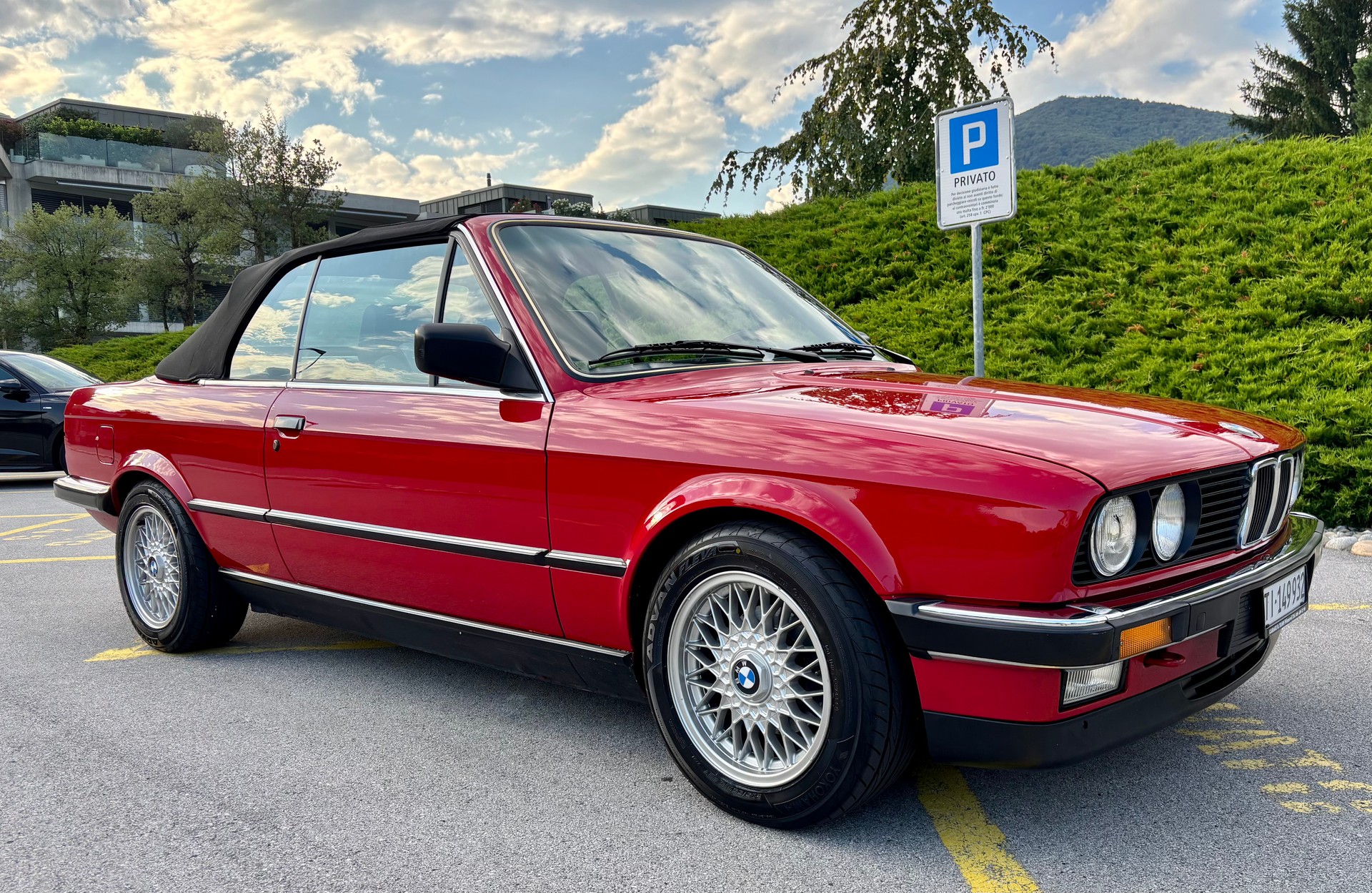 BMW E30 325i Cabrio – rostfrei, original, Veteran (MFK bis 2029)-image-7