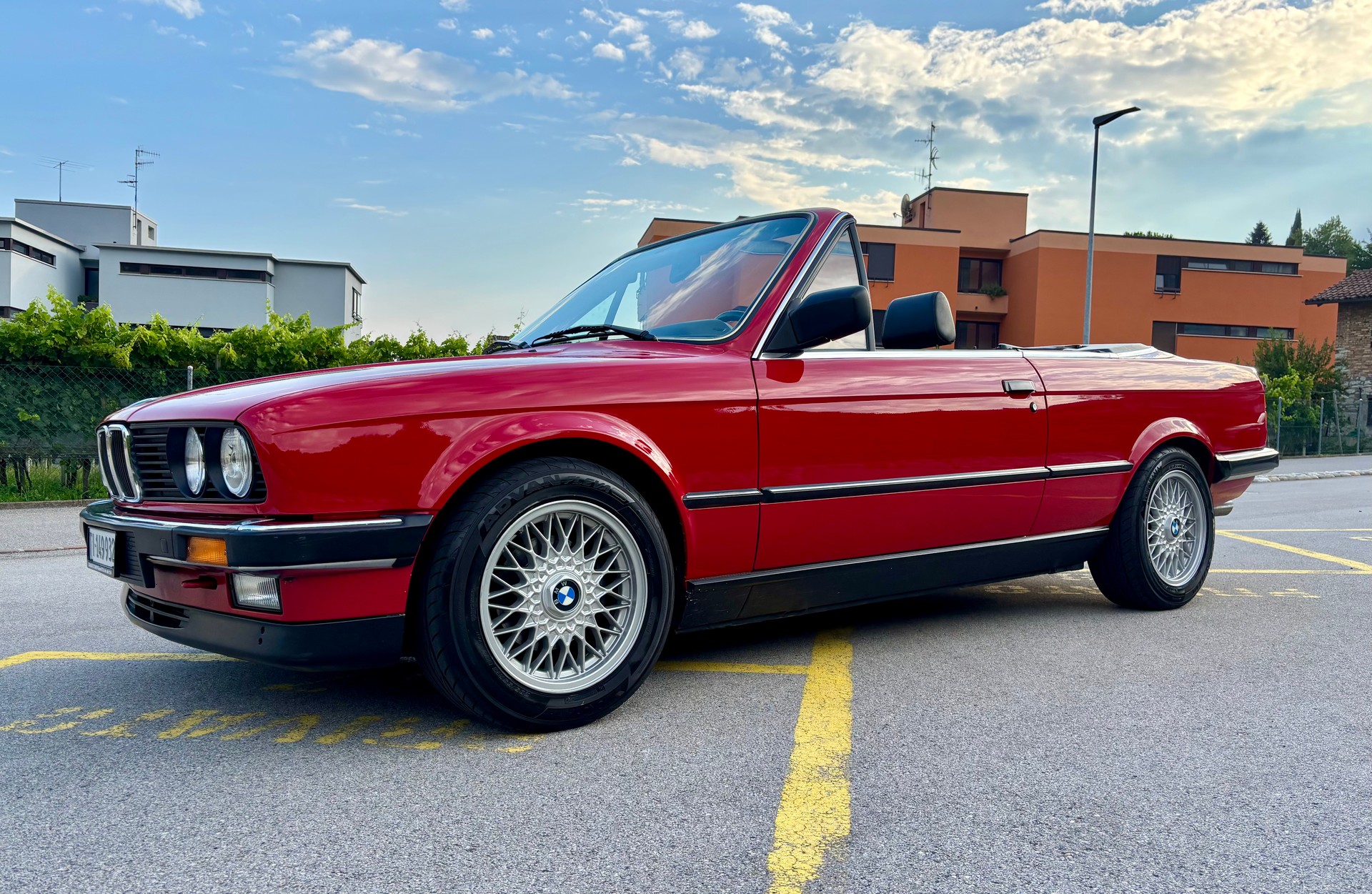 BMW E30 325i Cabrio – rostfrei, original, Veteran (MFK bis 2029)-image-4