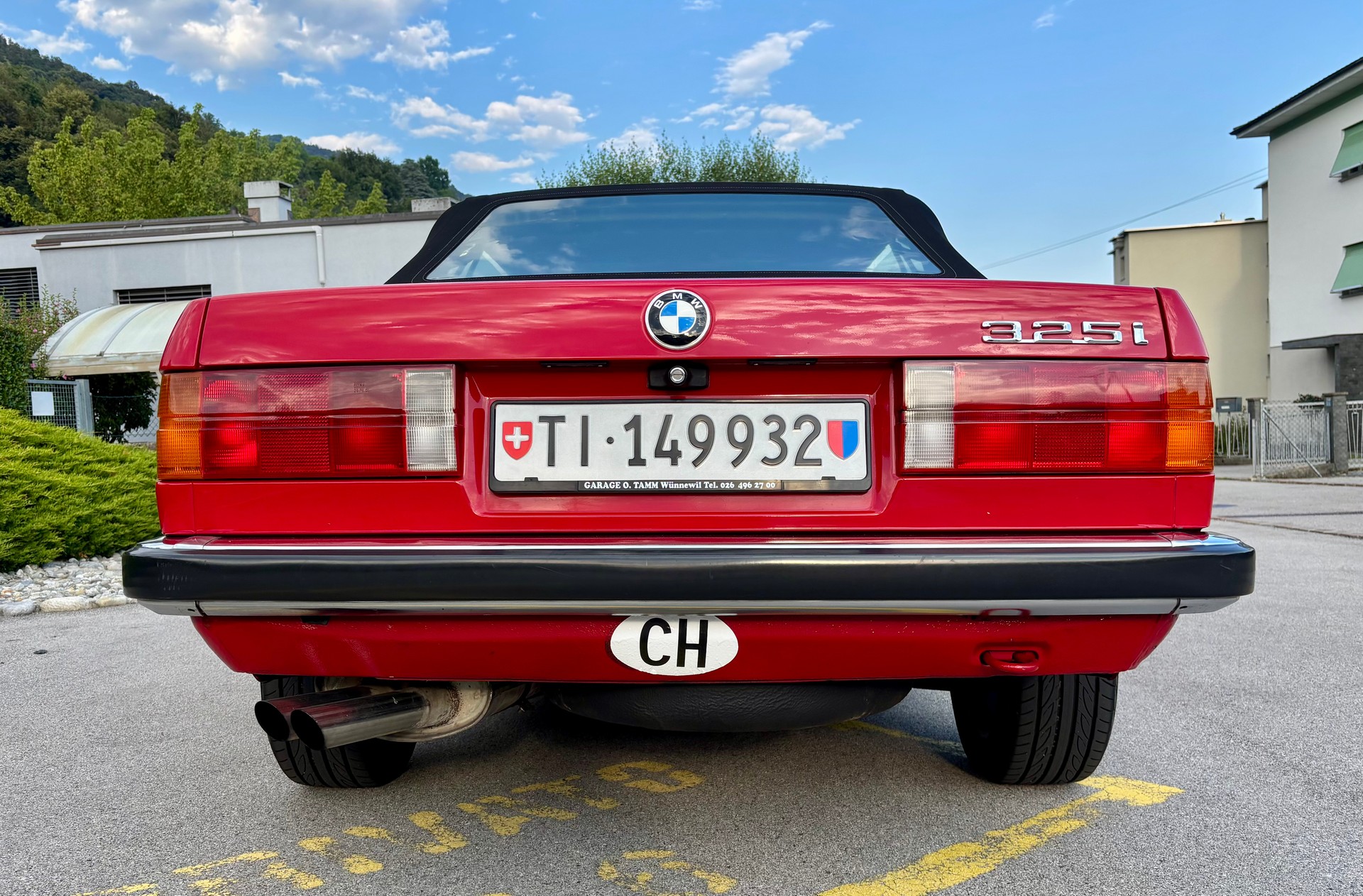 BMW E30 325i Cabrio – rostfrei, original, Veteran (MFK bis 2029)-image-9