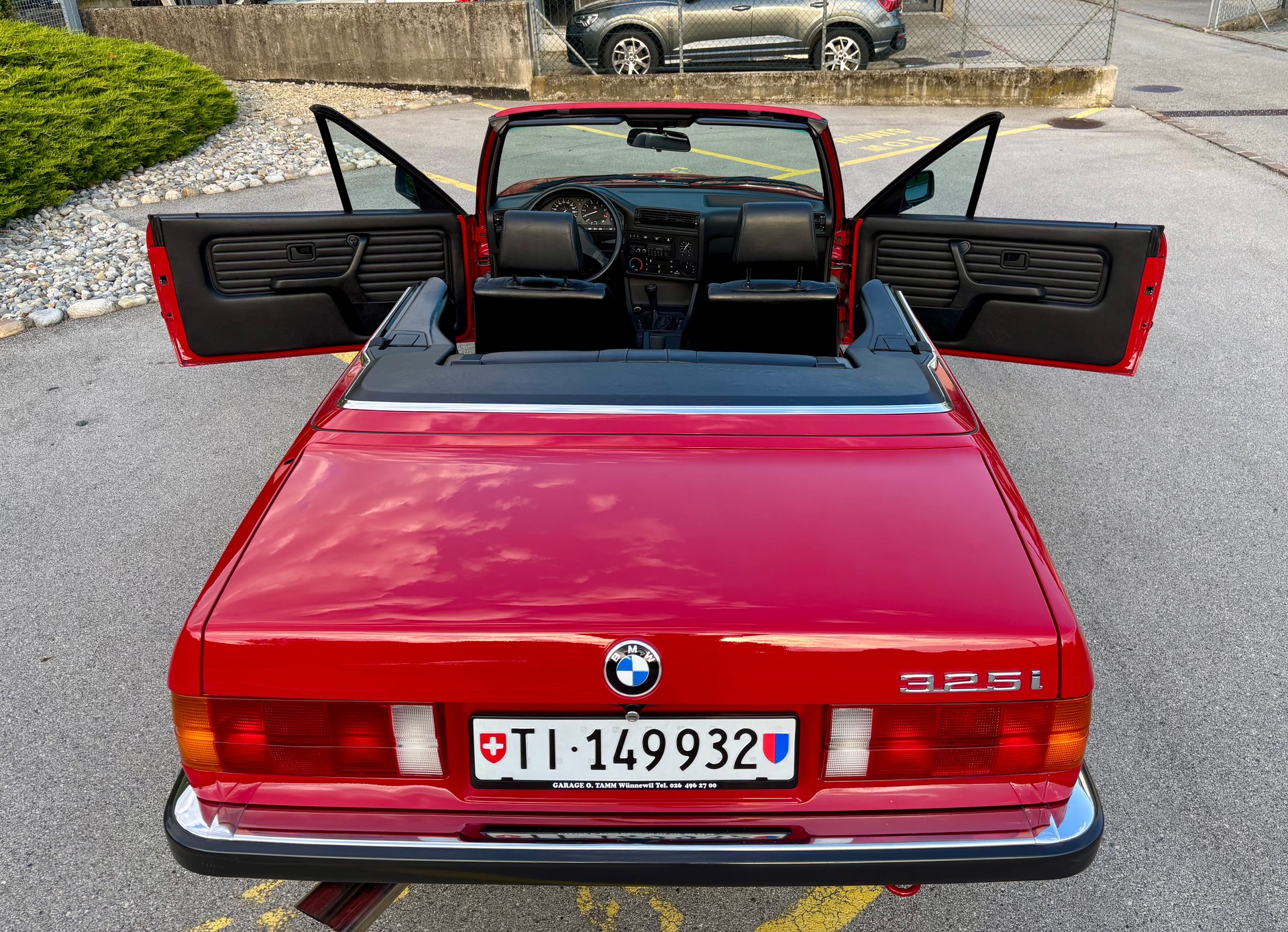 BMW E30 325i Cabrio – rostfrei, original, Veteran (MFK bis 2029)-image-20