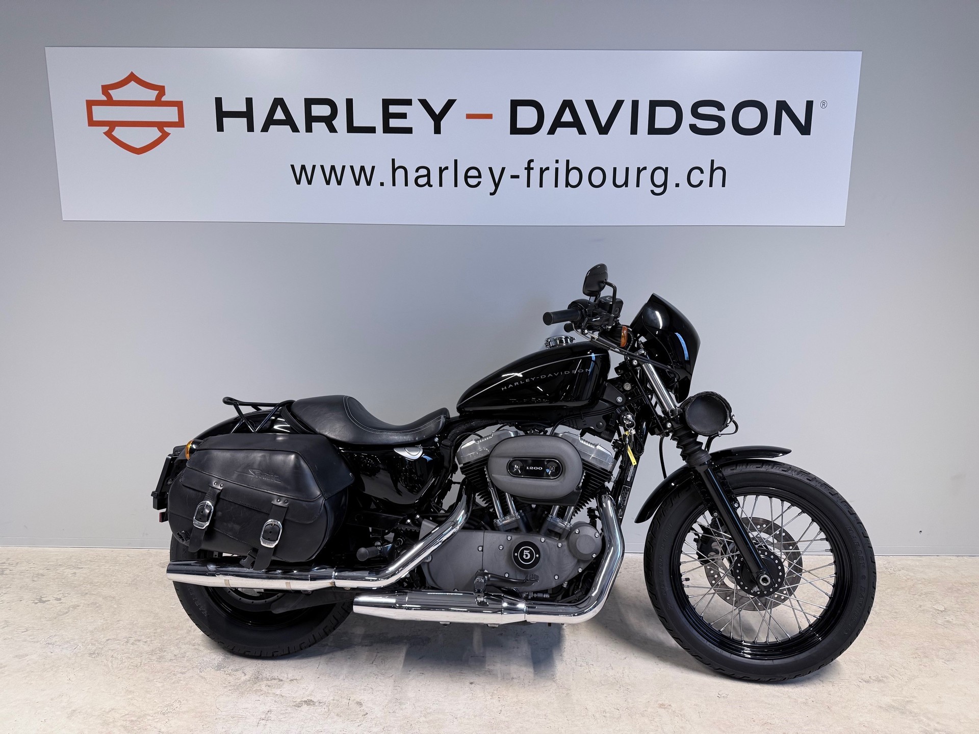 HARLEY-DAVIDSON XL 1200 N Sportster Nightster-image-0