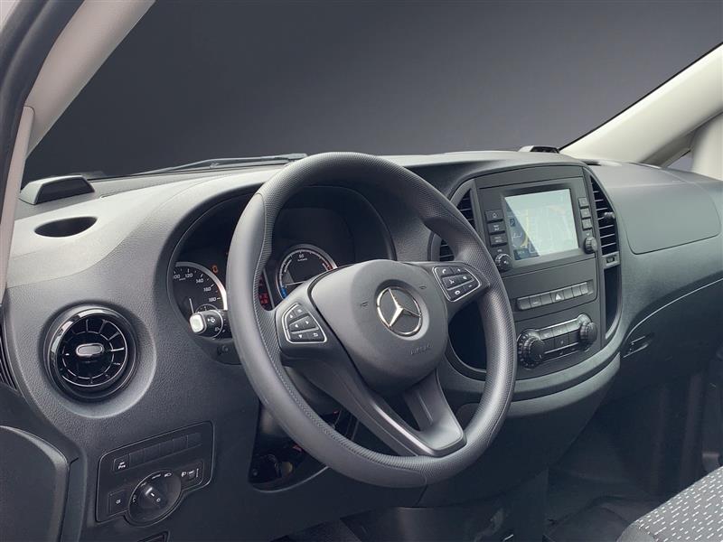 MERCEDES-BENZ eVito 112 Extralang-image-6