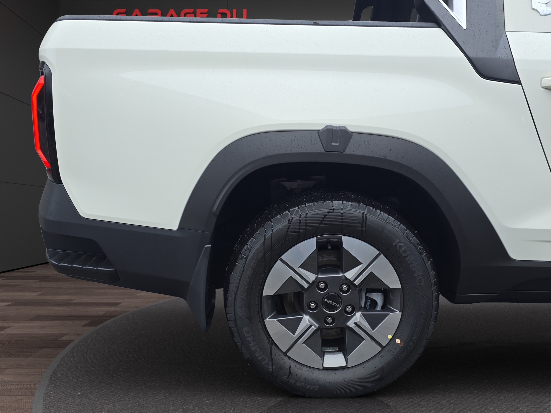 KGM-SsangYong Musso 80,6 kWh Bronze 4WD-image-20