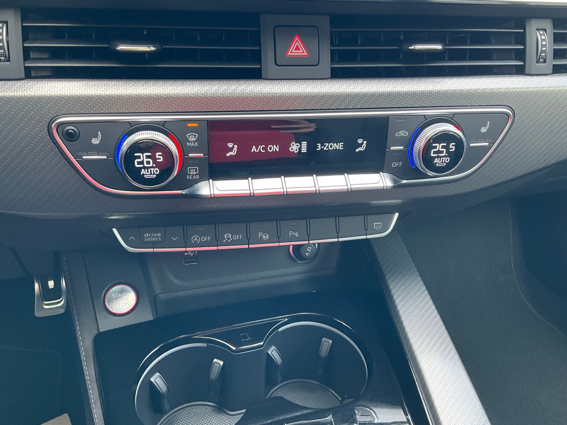 AUDI RS4 AVANT 2.9 TFSI QUATTRO *** AUDI EXCLUSIVE & TOPAUSSTATTUNG ***-image-27