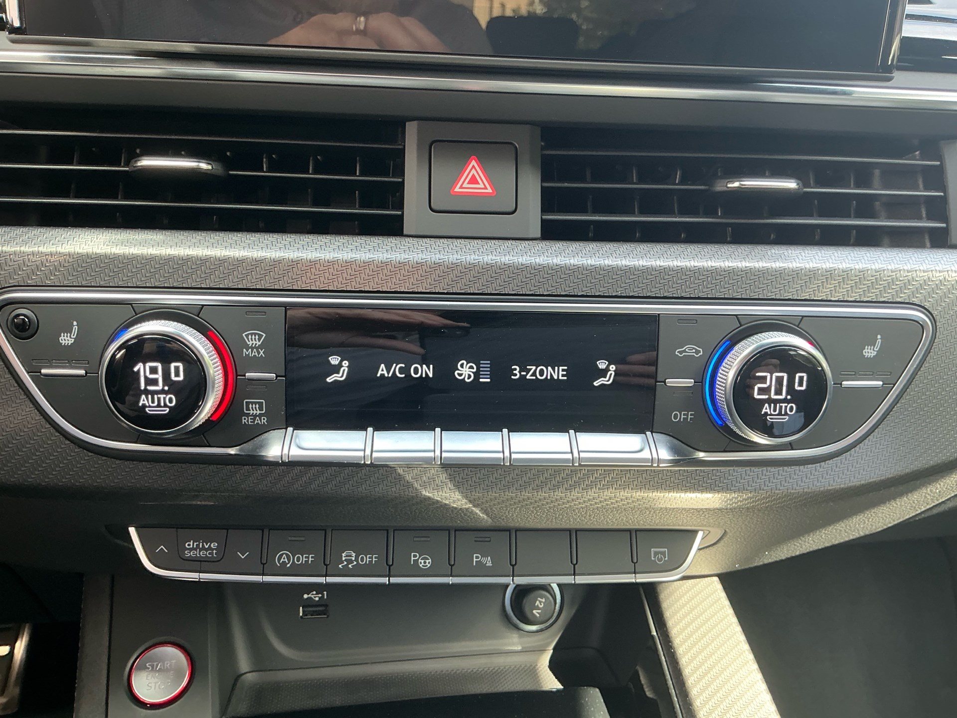 AUDI RS4 AVANT 2.9 TFSI QUATTRO *** AUDI EXCLUSIVE & TOPAUSSTATTUNG ***-image-24