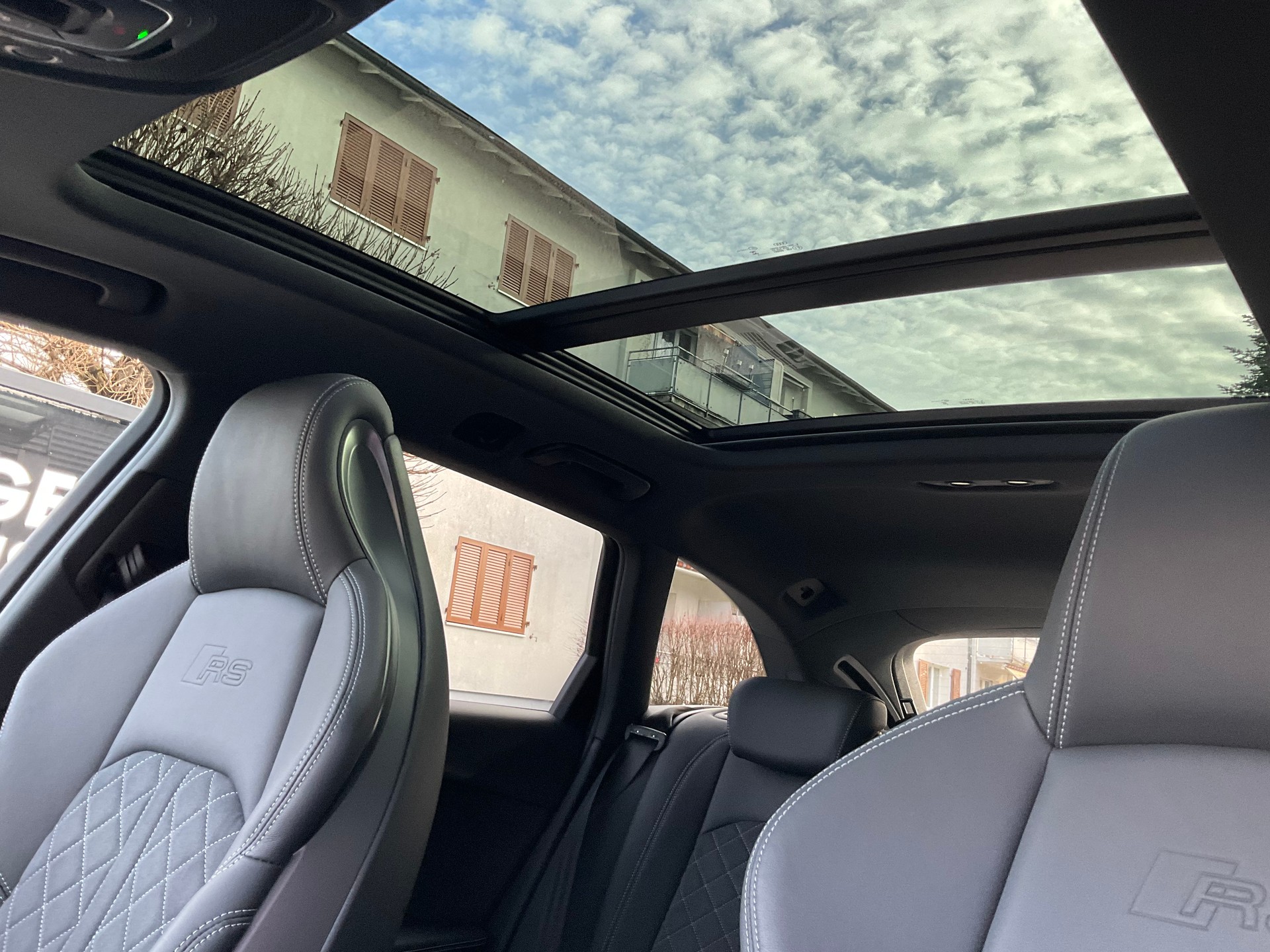 AUDI RS4 AVANT 2.9 TFSI QUATTRO *** AUDI EXCLUSIVE & TOPAUSSTATTUNG ***-image-8