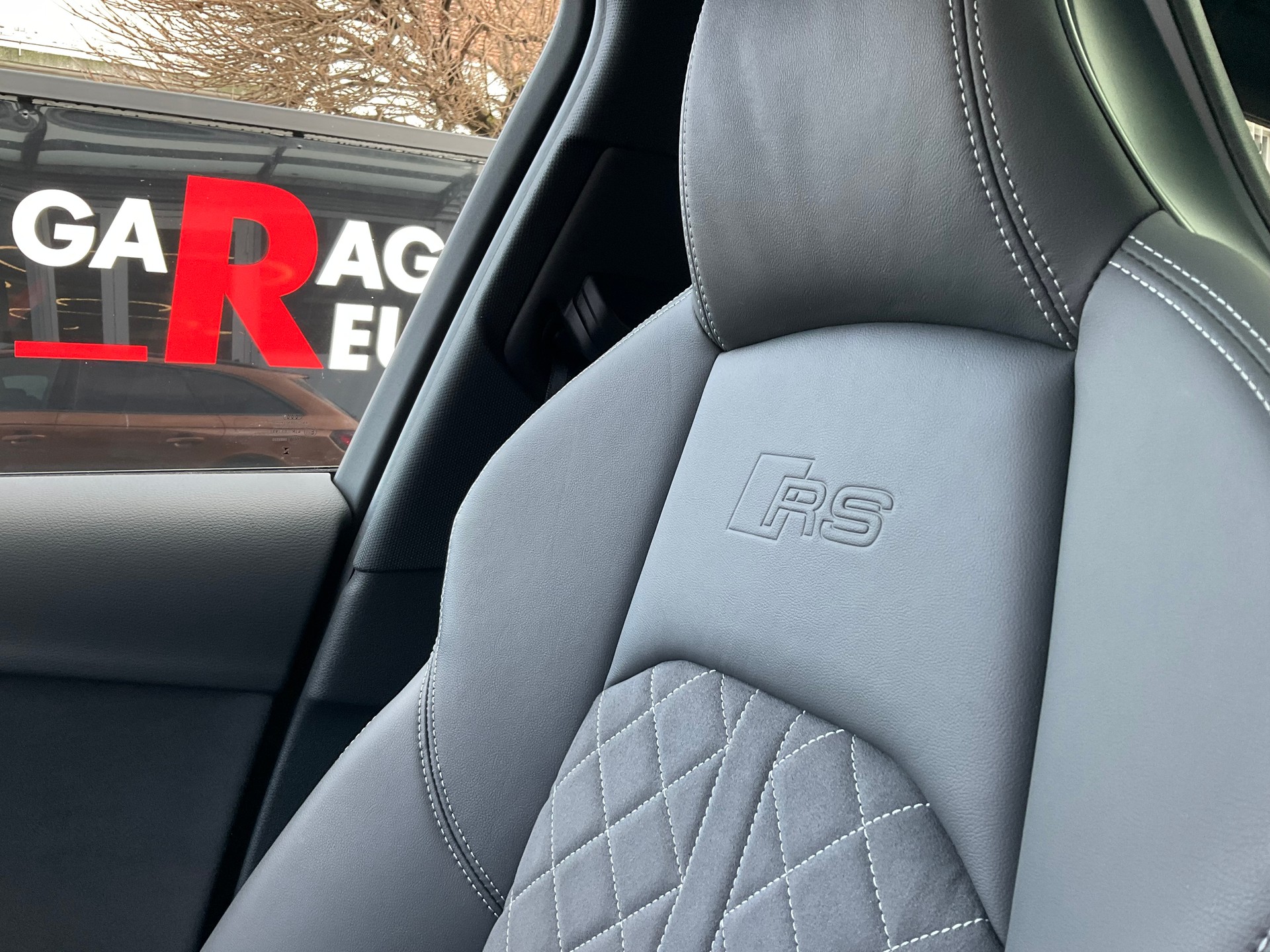 AUDI RS4 AVANT 2.9 TFSI QUATTRO *** AUDI EXCLUSIVE & TOPAUSSTATTUNG ***-image-9