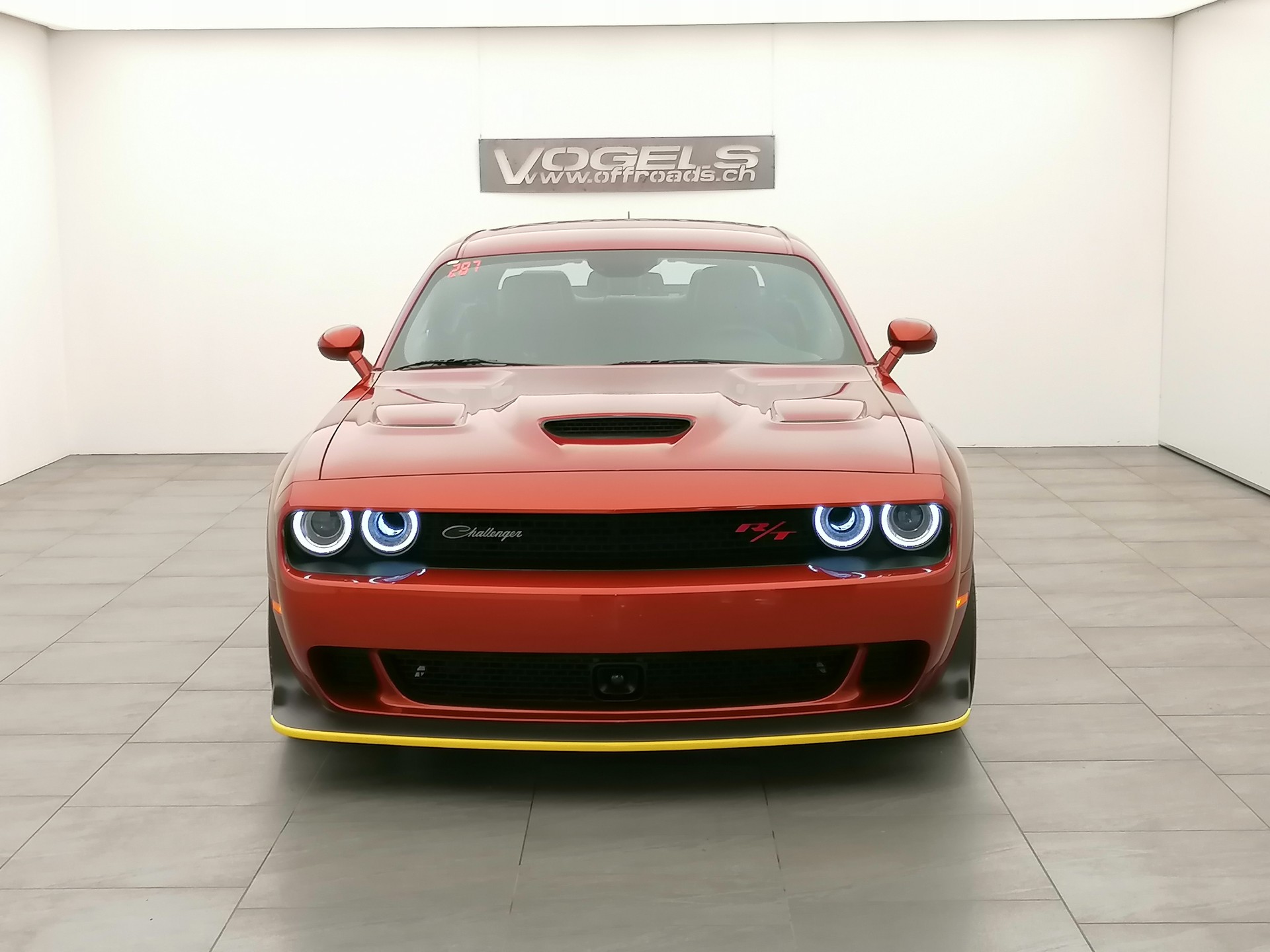 DODGE Challenger 392 WB Scatpack-showroom-element-1