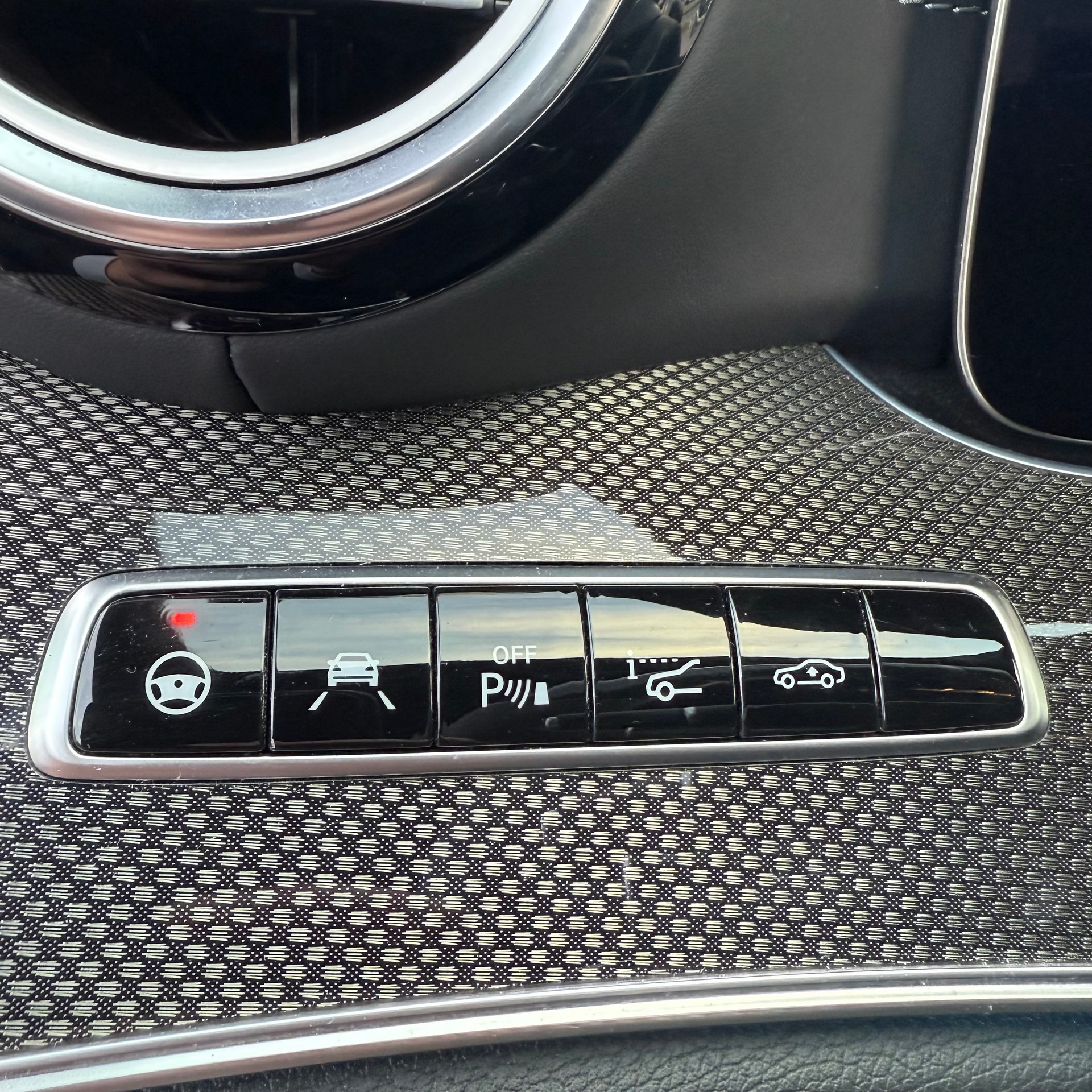 MERCEDES-BENZ E 63 AMG S 4 Matic 9G-Tronic-image-14