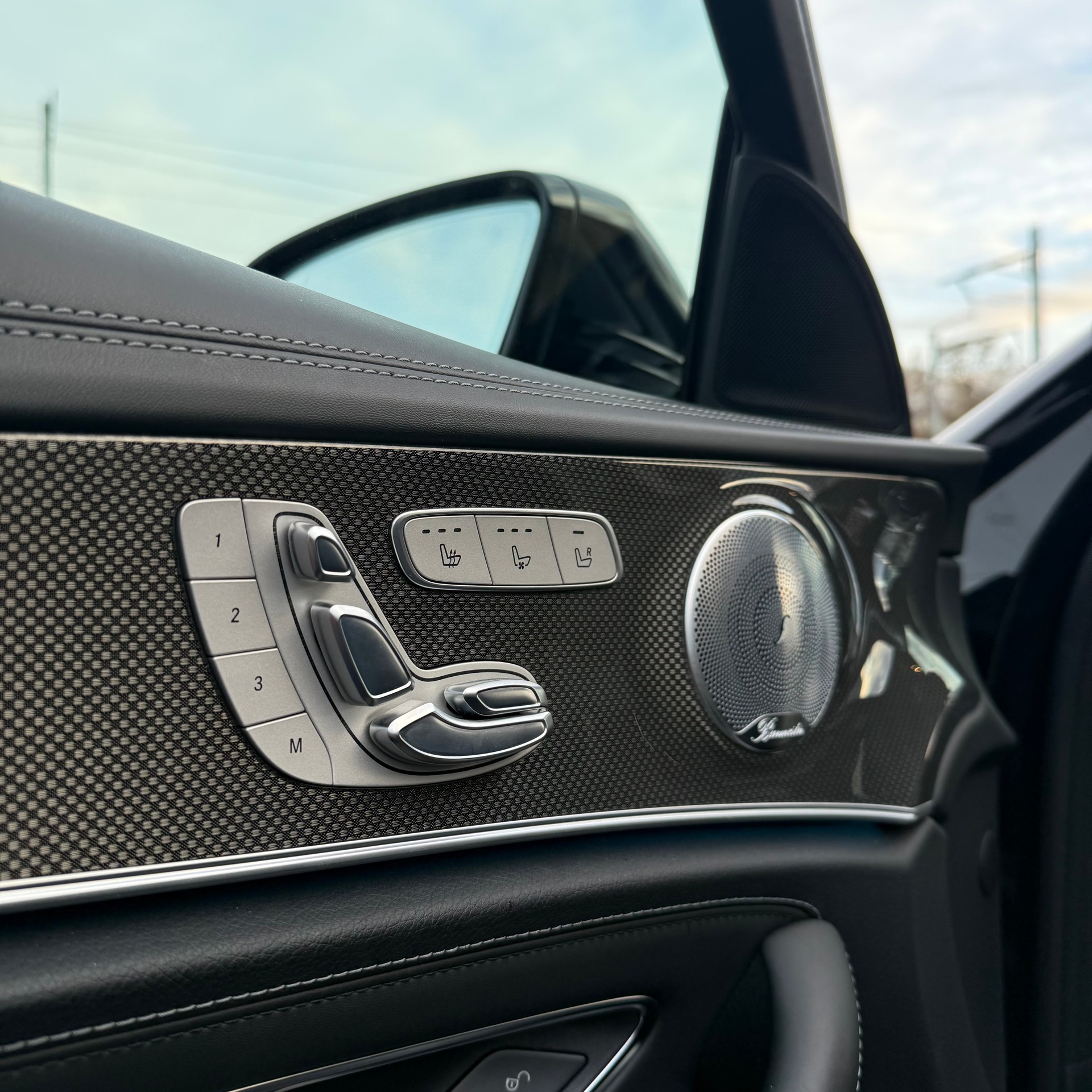 MERCEDES-BENZ E 63 AMG S 4 Matic 9G-Tronic-image-13