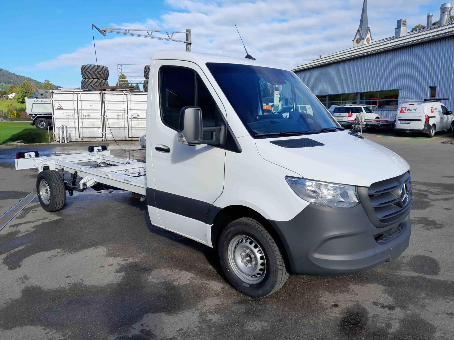 MERCEDES-BENZ Sprinter 317 Kab.-Ch. 4325 L 2.0 CDI 170 Pro-image-6