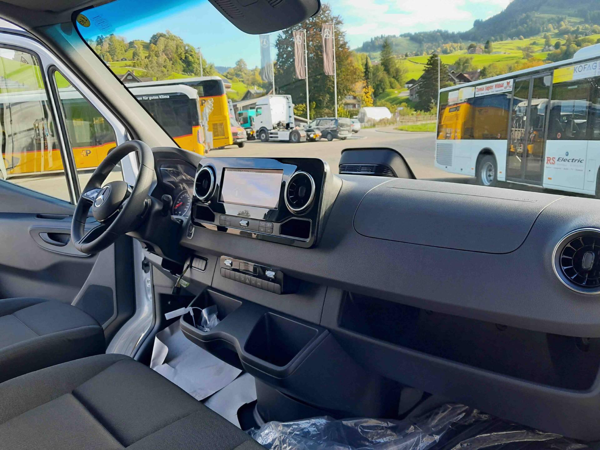 MERCEDES-BENZ Sprinter 317 Kab.-Ch. 4325 L 2.0 CDI 170 Pro-image-9
