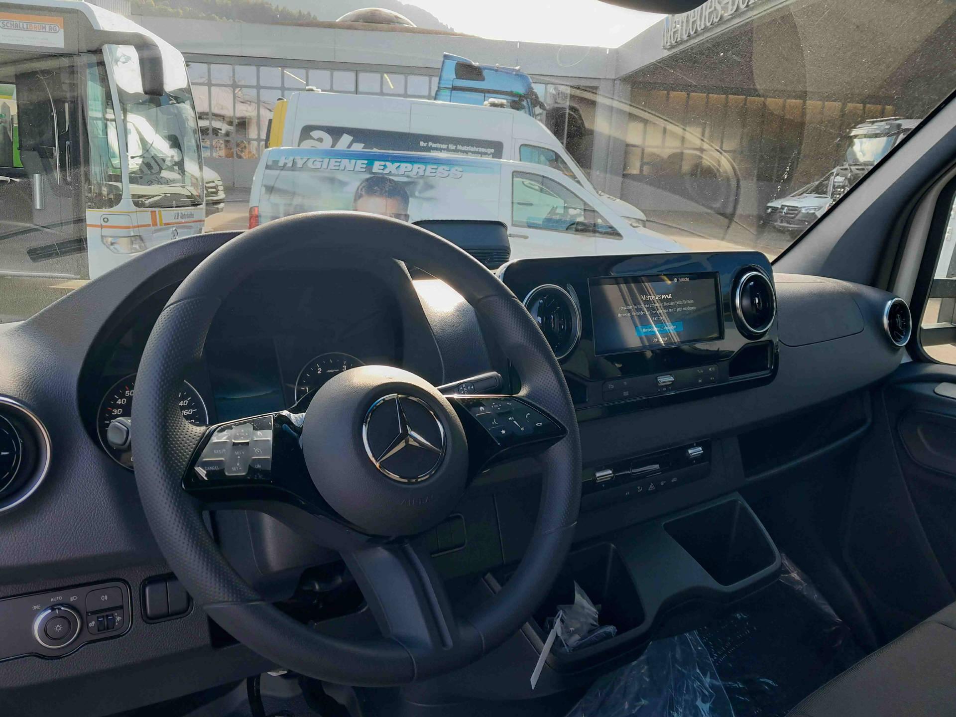 MERCEDES-BENZ Sprinter 317 Kab.-Ch. 4325 L 2.0 CDI 170 Pro-image-8