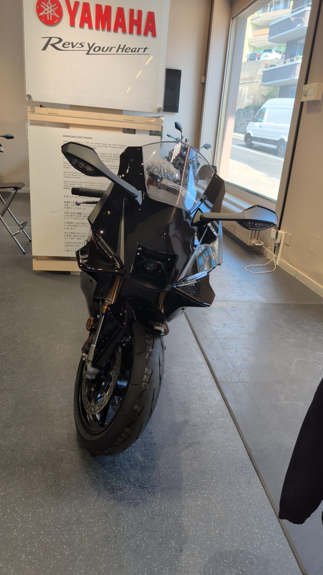 YAMAHA YZF-R9 (35kW)
