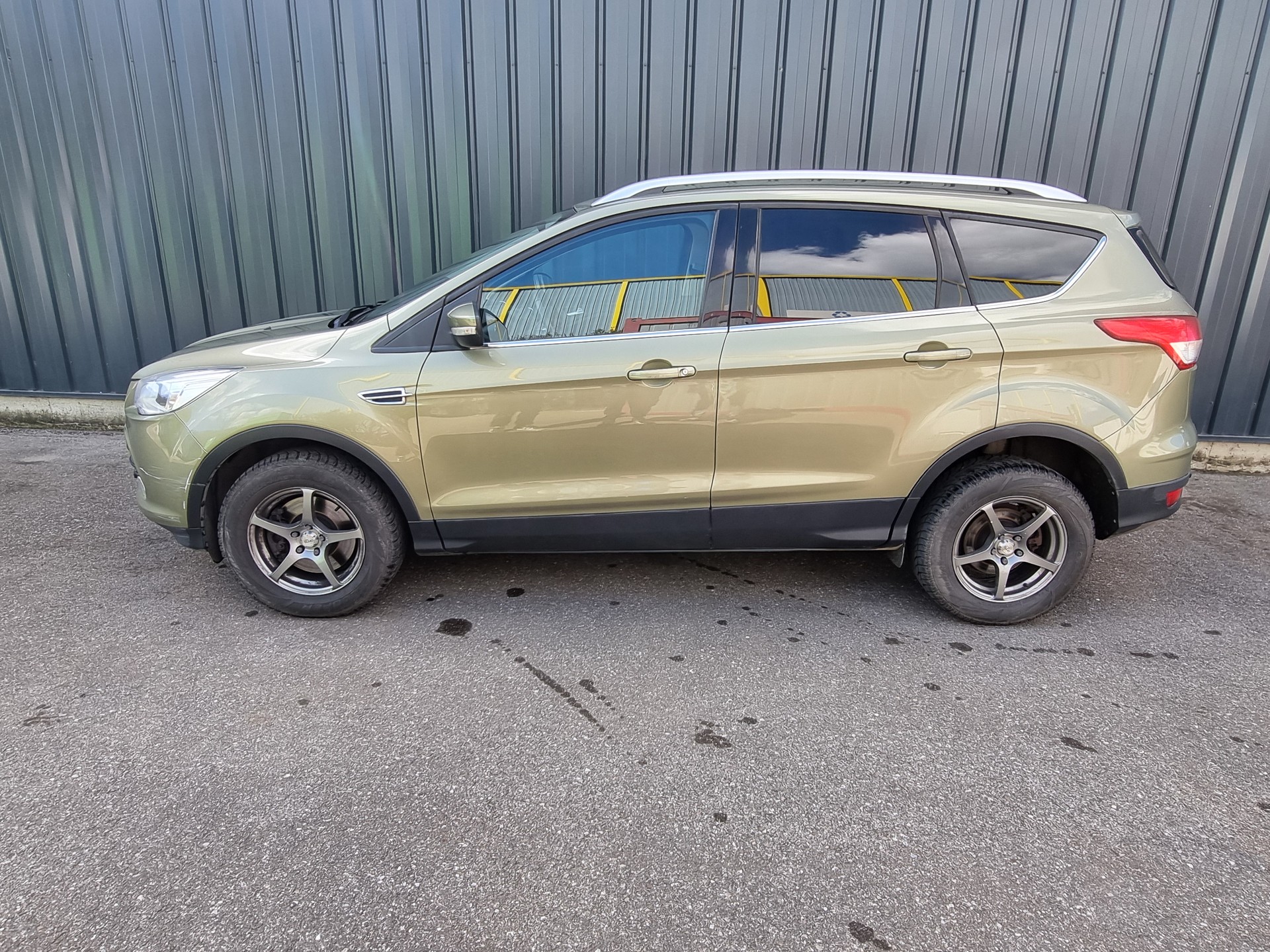 FORD Kuga 2.0 TDCi Titanium 4WD-image-8