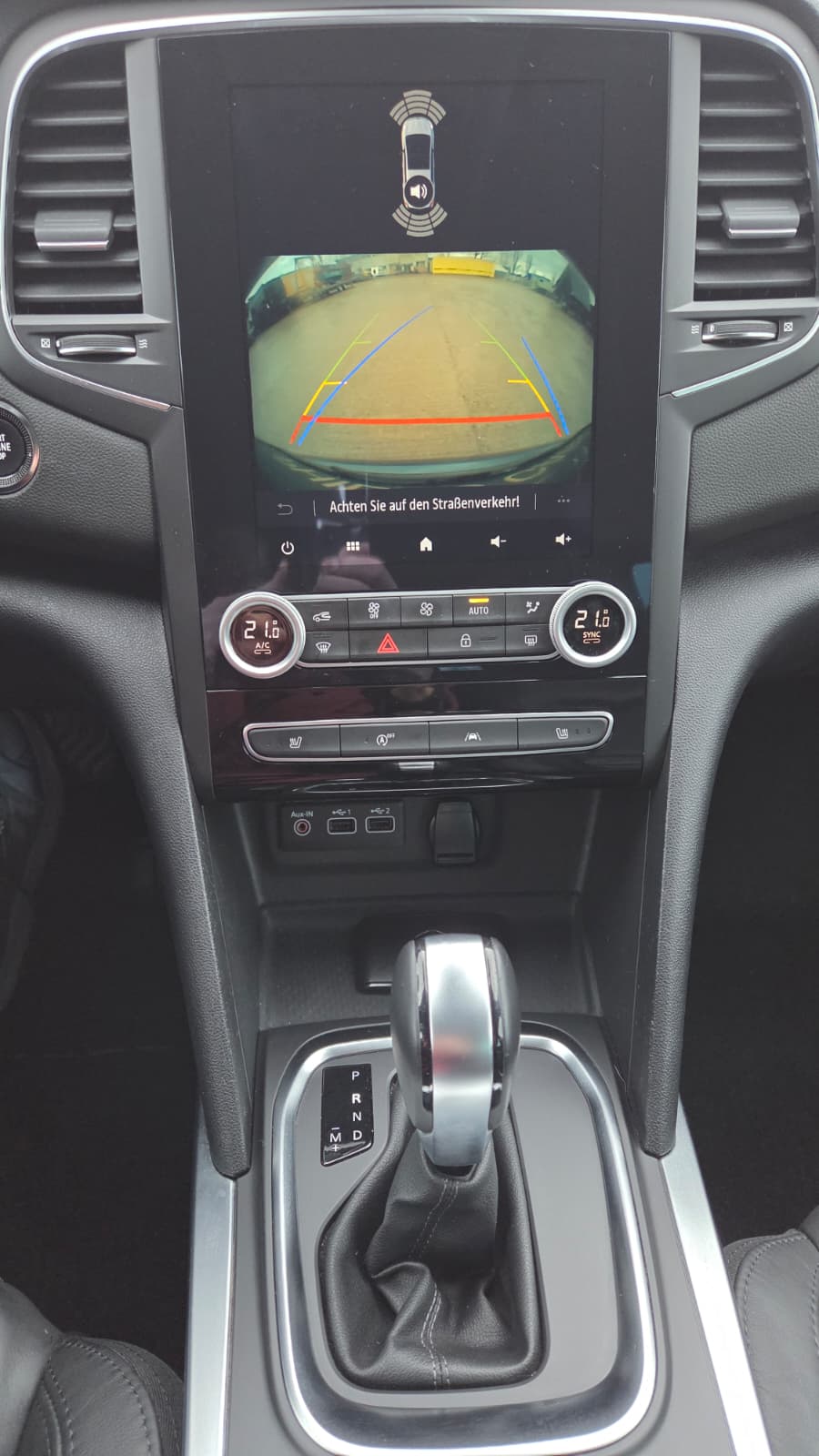 RENAULT Mégane Grandtour 1.3 16V Turbo Techno EDC-image-11