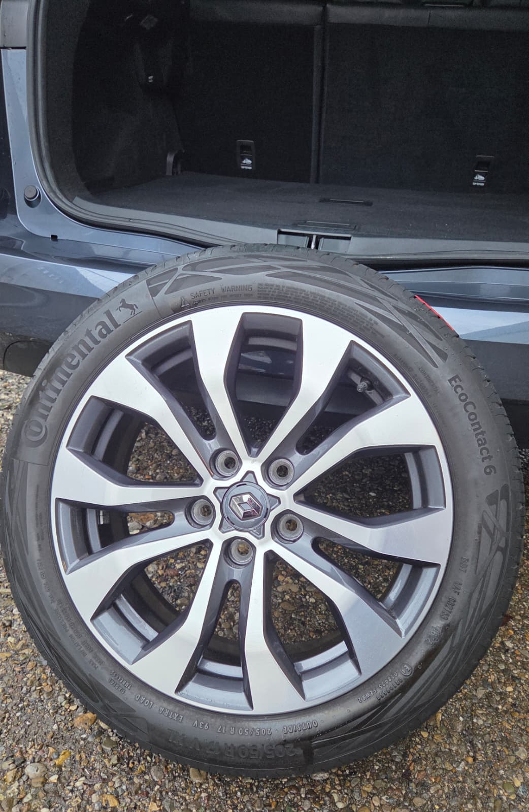 RENAULT Mégane Grandtour 1.3 16V Turbo Techno EDC-image-14