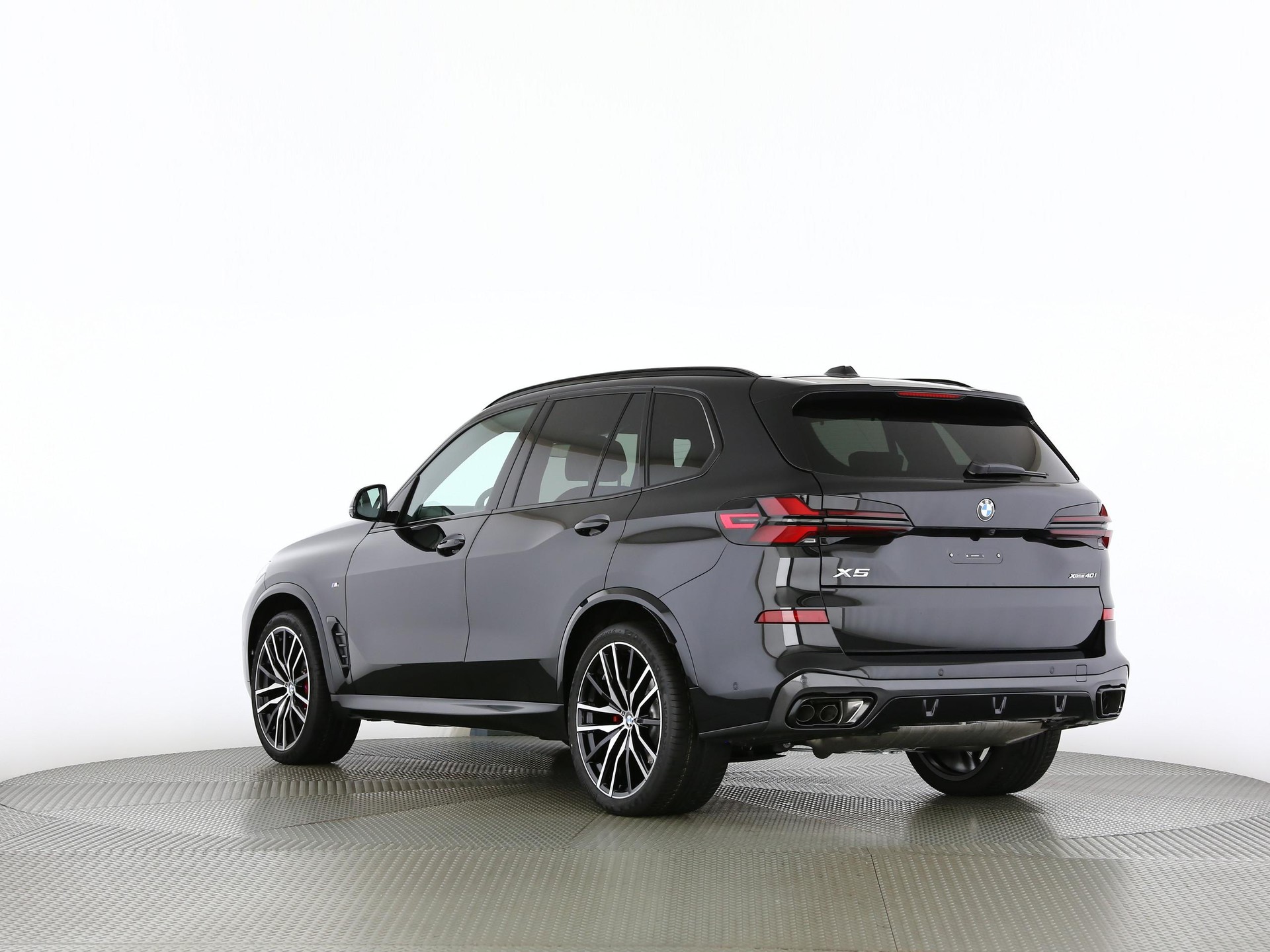 BMW X5 40i xDrive SAG-image-15
