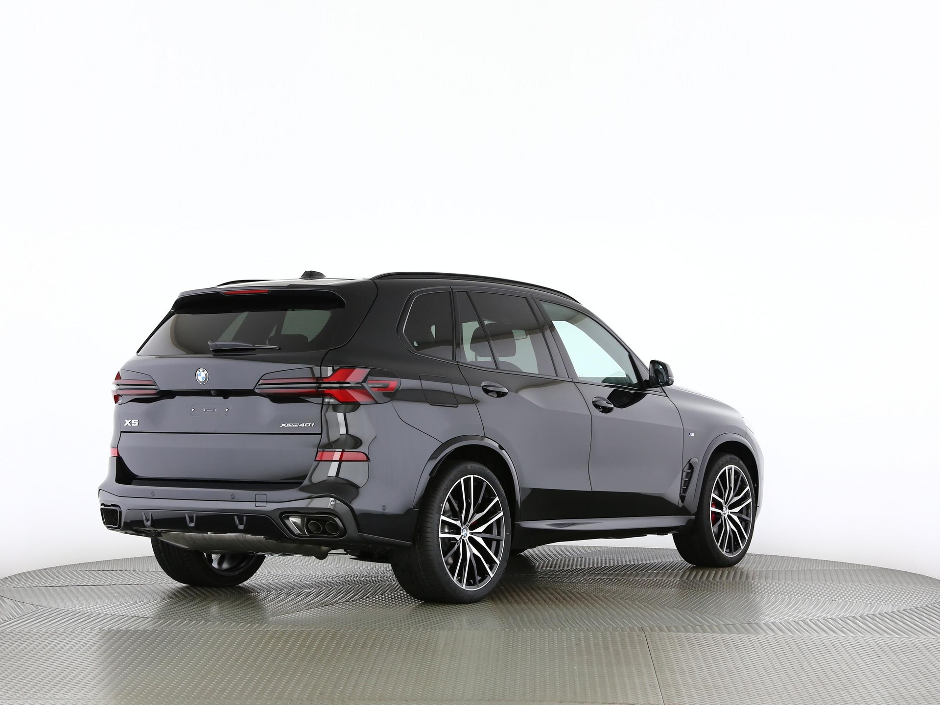 BMW X5 40i xDrive SAG-image-19