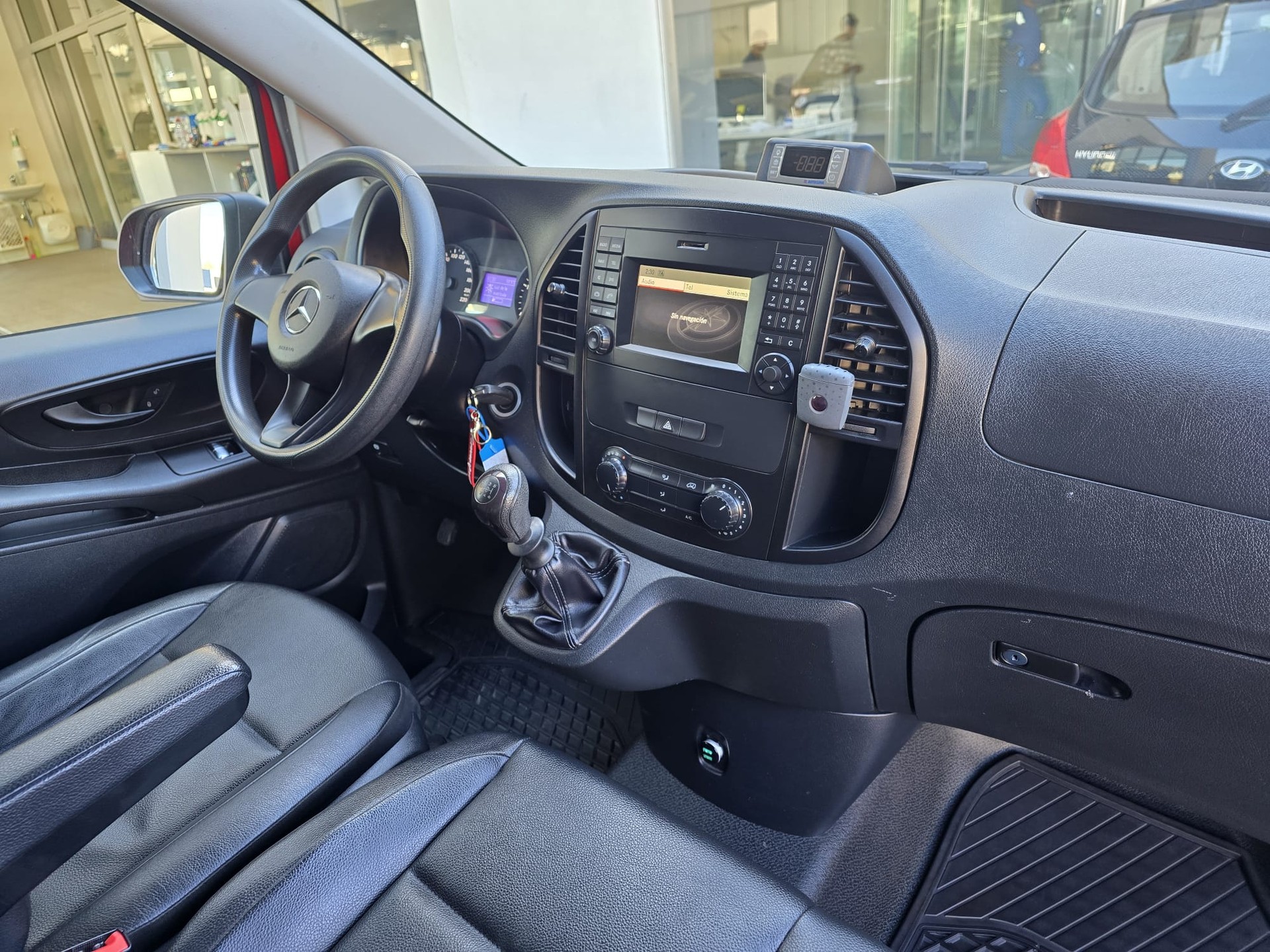 MERCEDES-BENZ Vito 111 BlueTEC L Euro 6-image-23