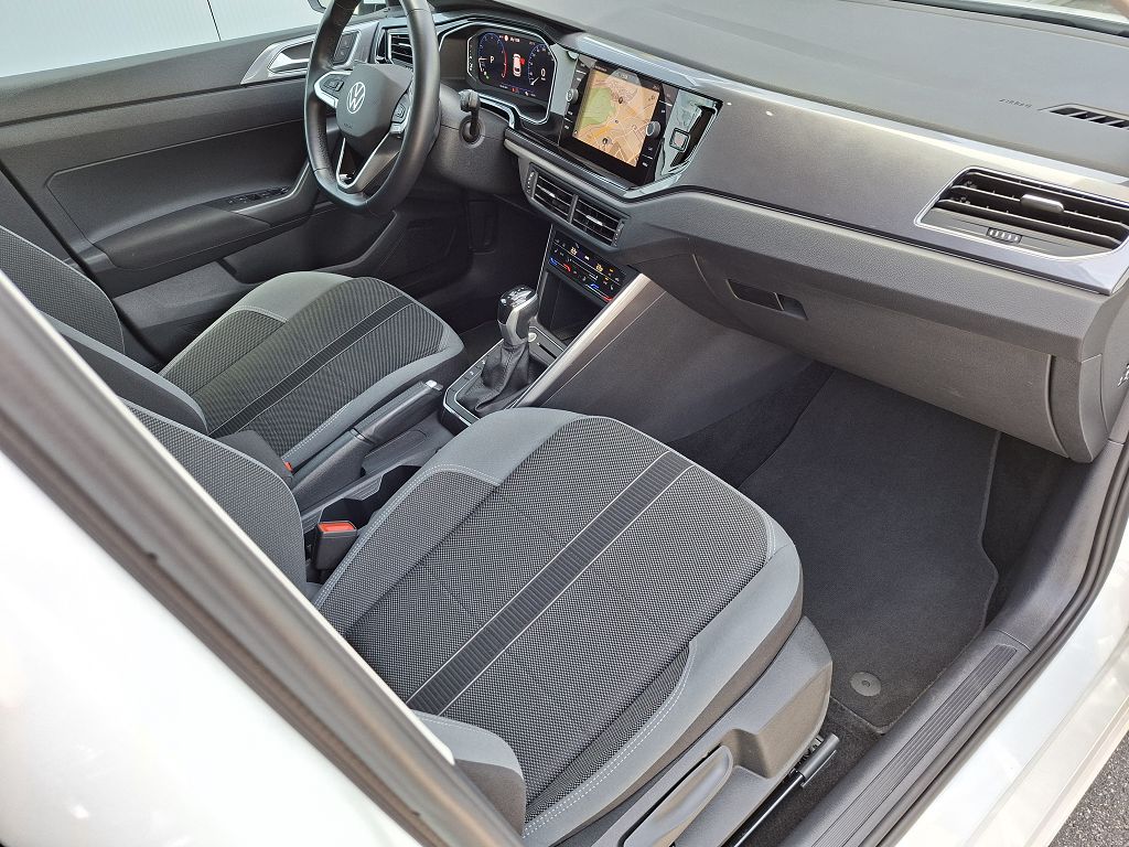 VW Polo 1.0 TSI Style DSG-image-10
