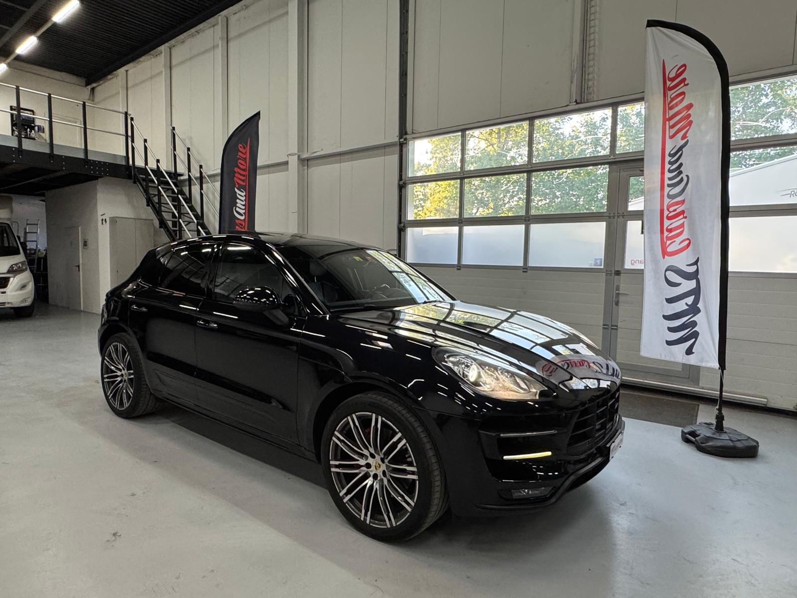 PORSCHE Macan 400PS*Sport Chrono* Bose*MFK*Garantie* 11.2014*136'000km*