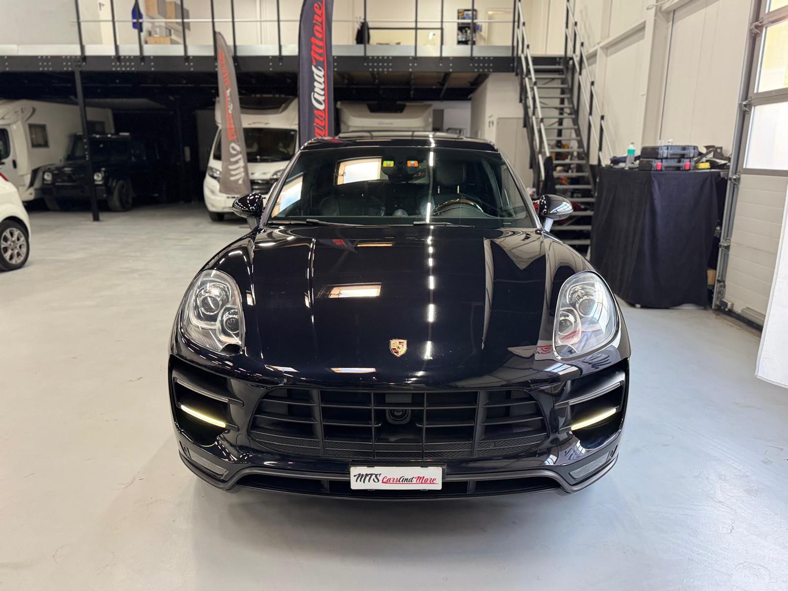 PORSCHE Macan 400PS*Sport Chrono* Bose*MFK*Garantie* 11.2014*136'000km*-showroom-element-3
