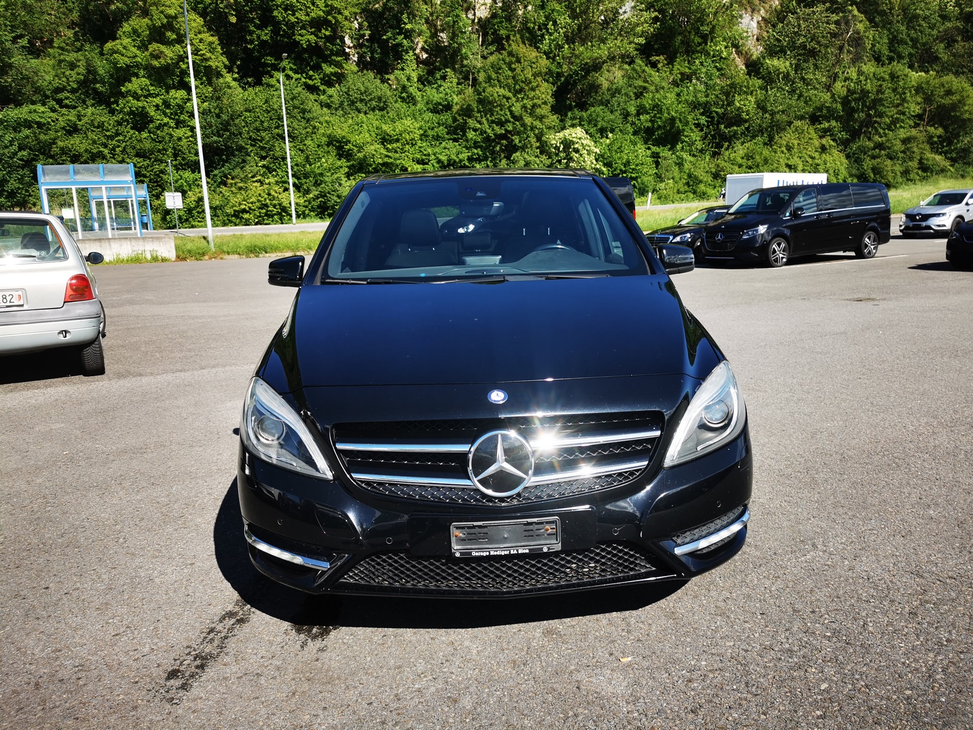 MERCEDES-BENZ B 220 4Matic 7G-DCT-image-2