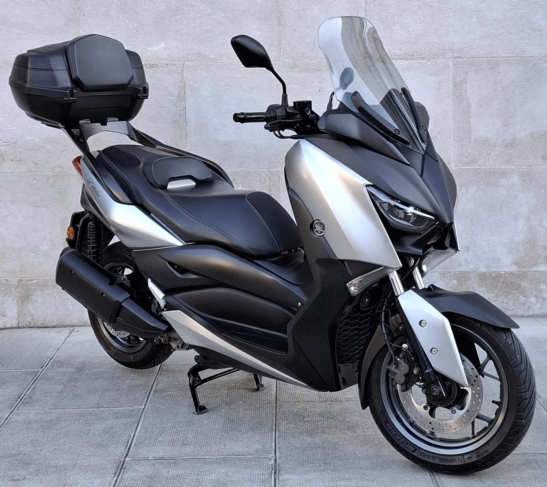 YAMAHA X-Max CZD 300 ABS-image-1