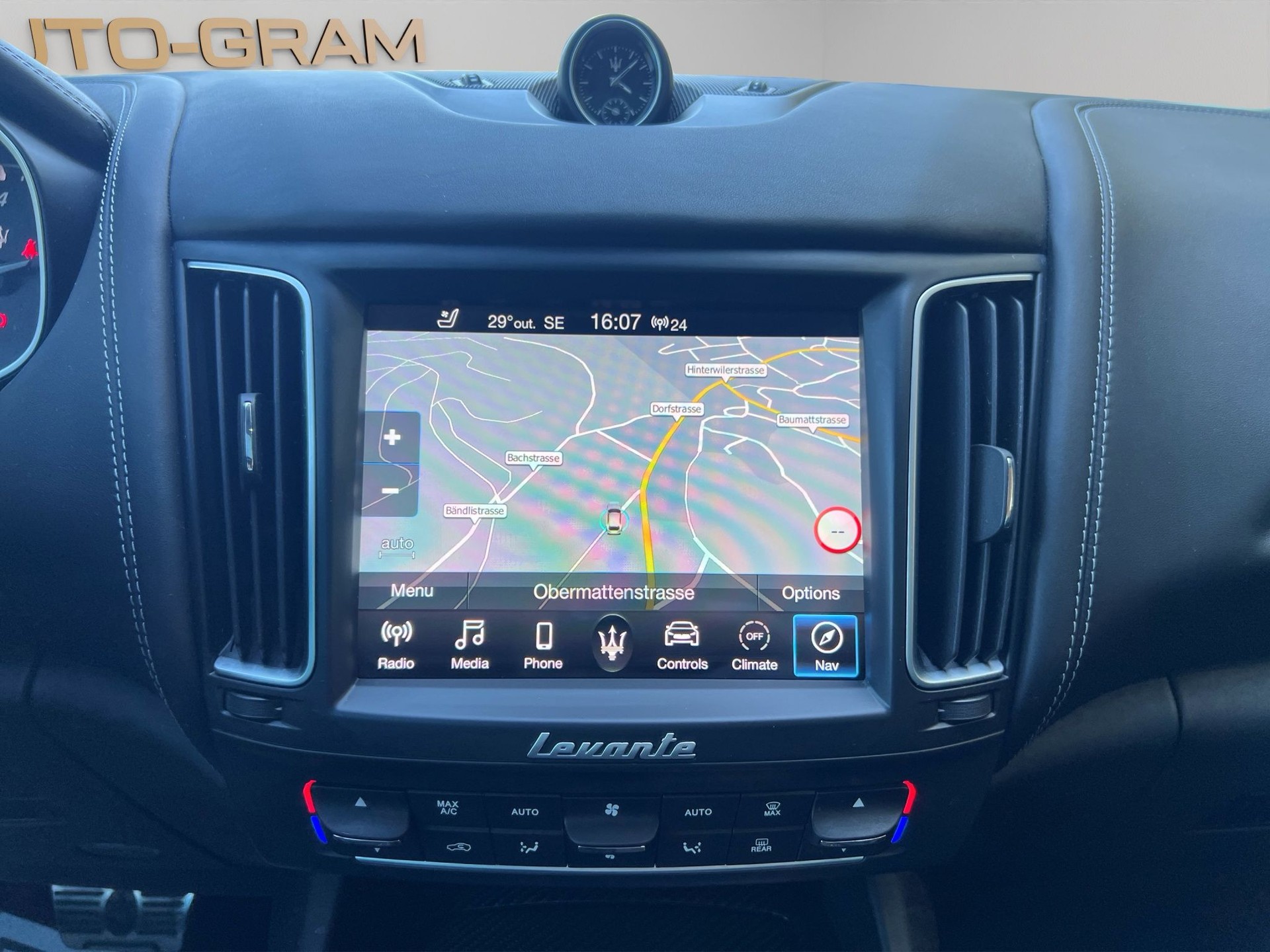 MASERATI Levante 3.0 V6 GranSport Automatica-image-17