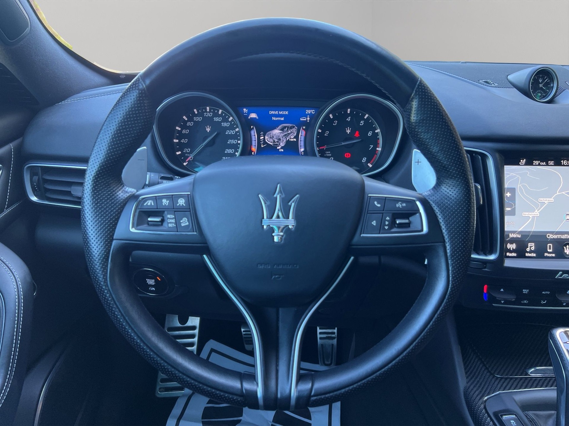 MASERATI Levante 3.0 V6 GranSport Automatica-image-14