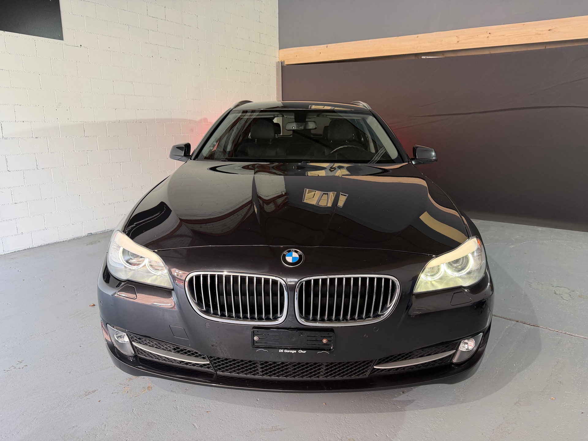 BMW 520d Touring Steptronic-image-3