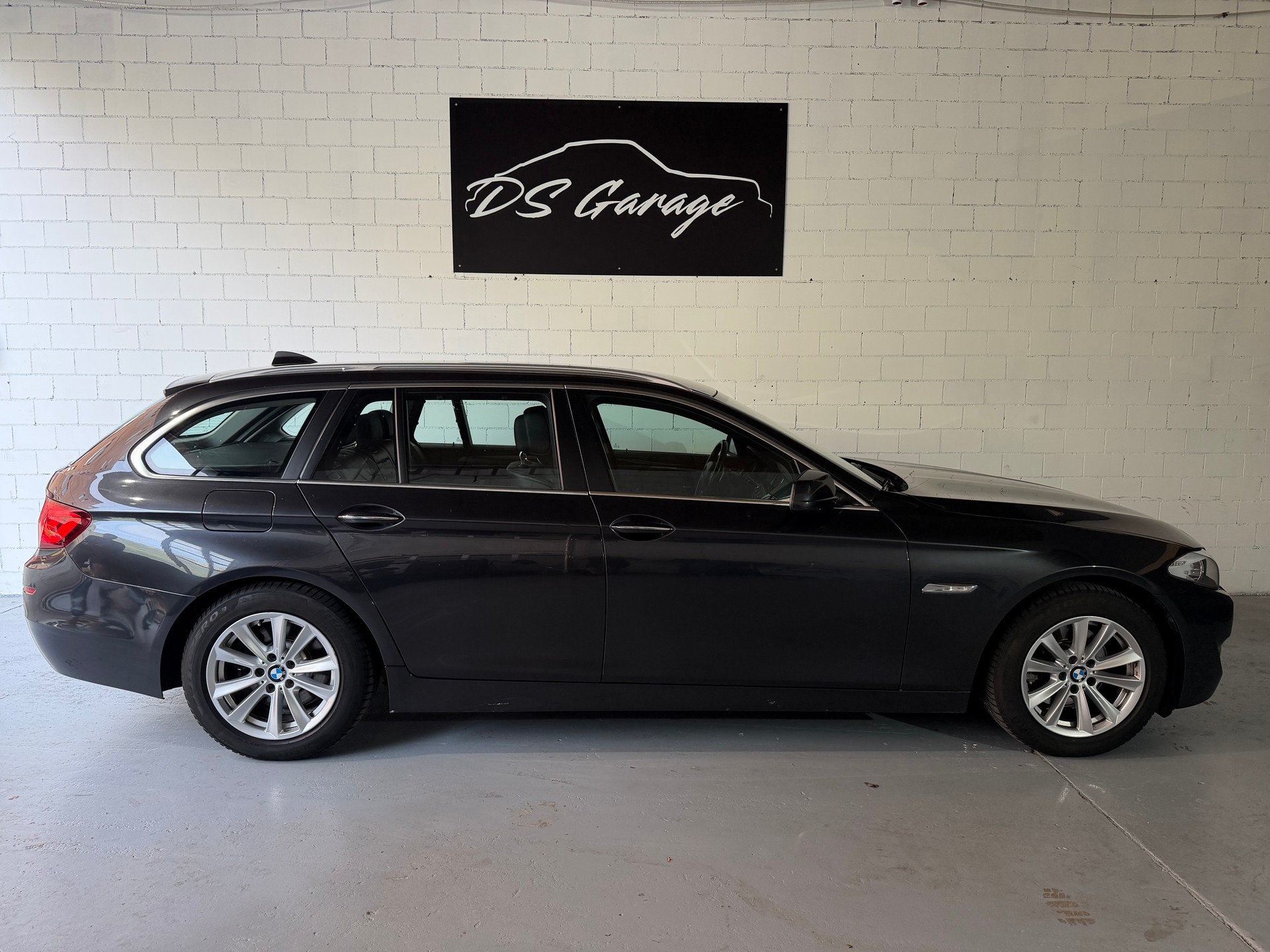 BMW 520d Touring Steptronic-image-7
