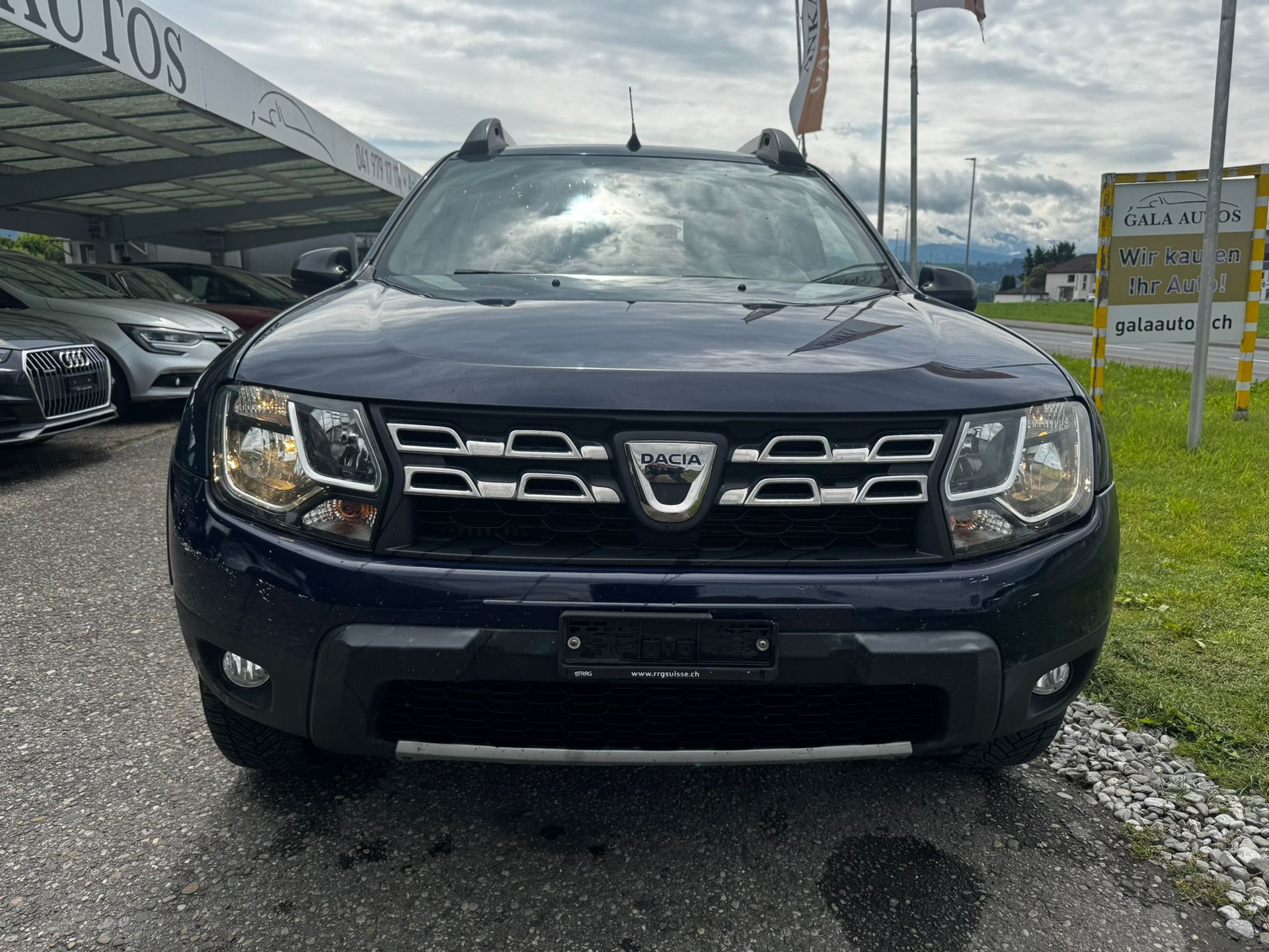 DACIA Duster 1.2 T Lauréate 4x2-image-1