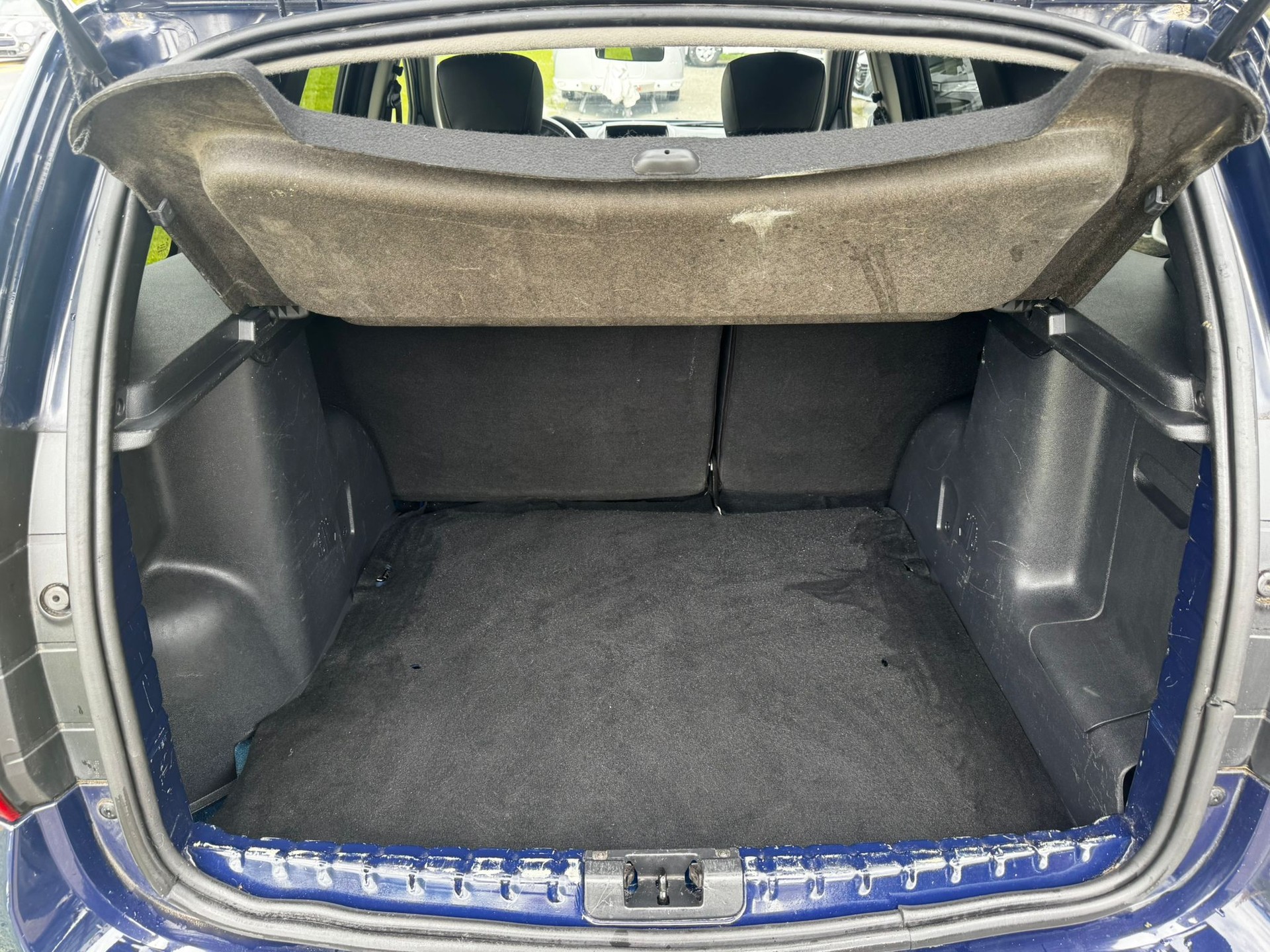 DACIA Duster 1.2 T Lauréate 4x2-image-11
