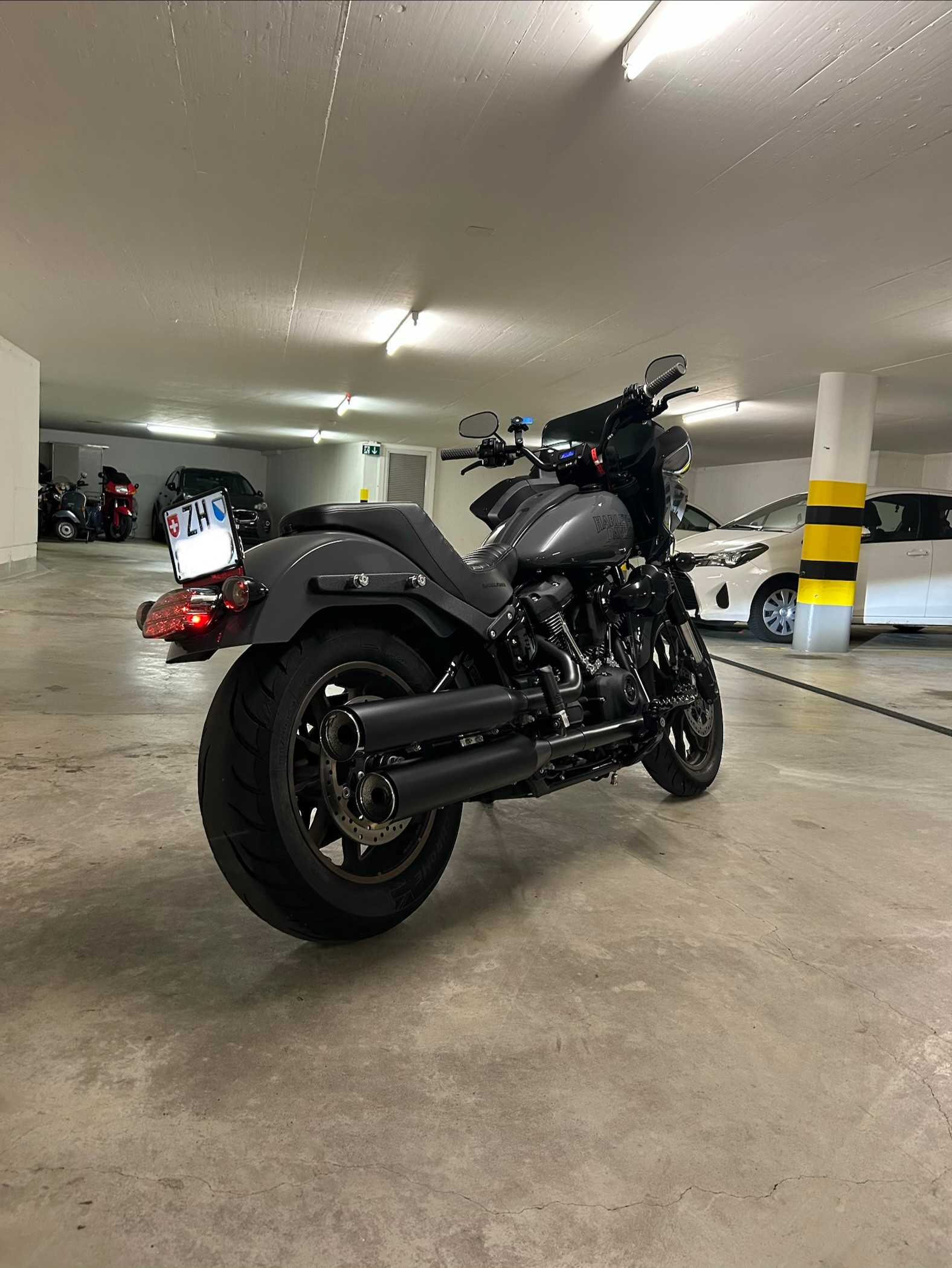 HARLEY-DAVIDSON Lowrider ST 117 Gunmetal Grey-image-3