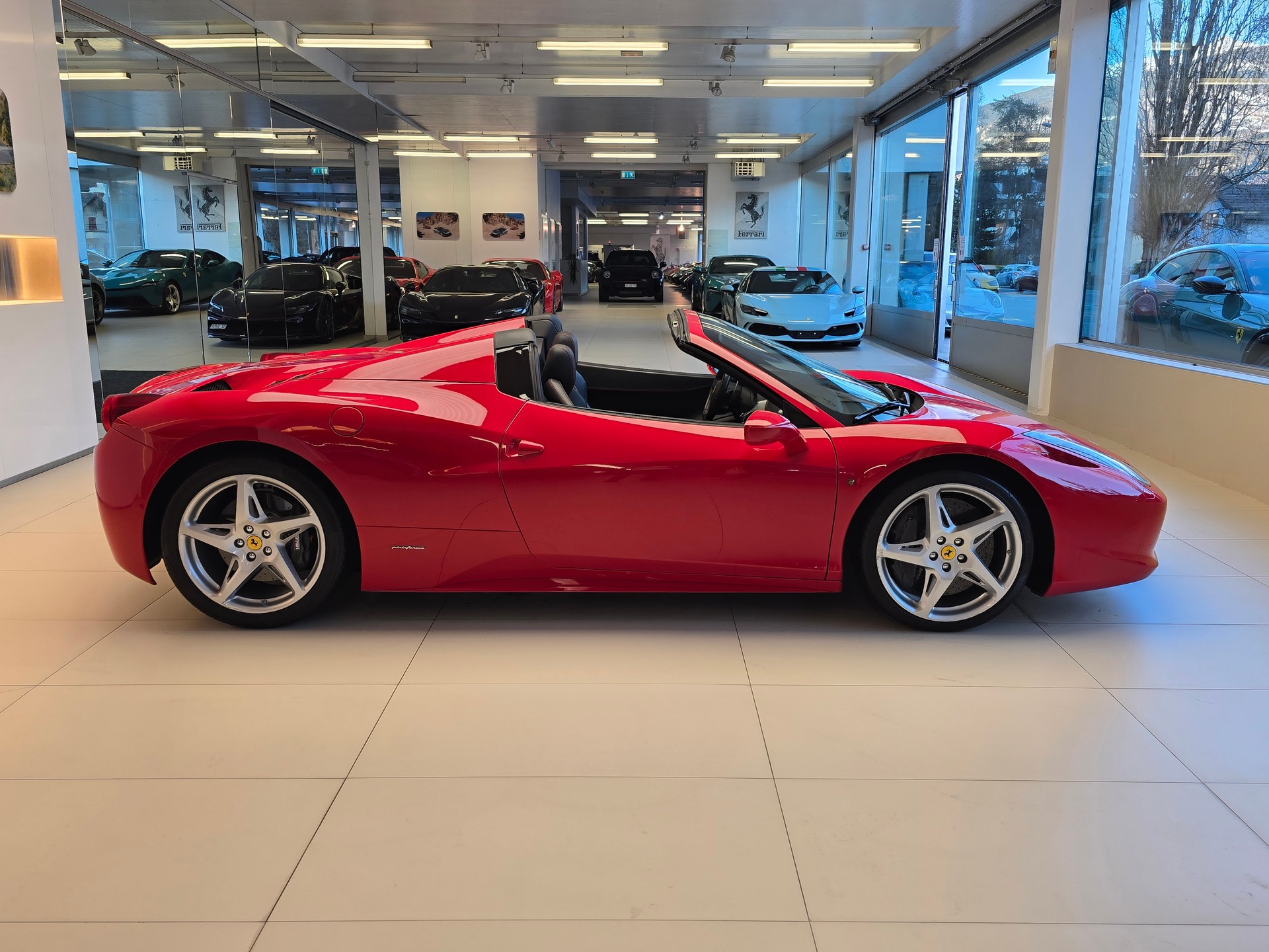 FERRARI 458 Spider Italia 4.5 V8 - Approved Garantie-image-3