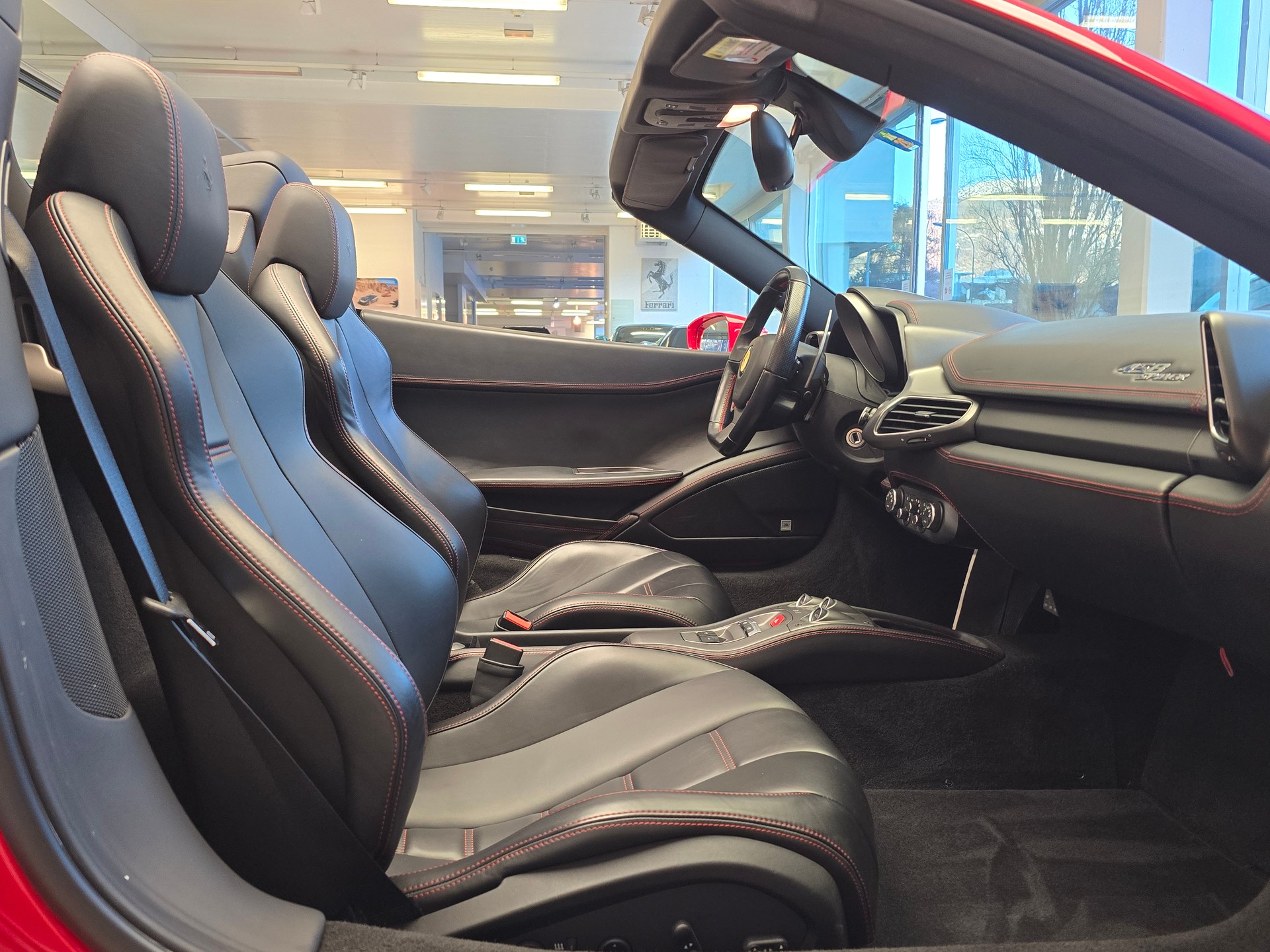 FERRARI 458 Spider Italia 4.5 V8 - Approved Garantie-image-12