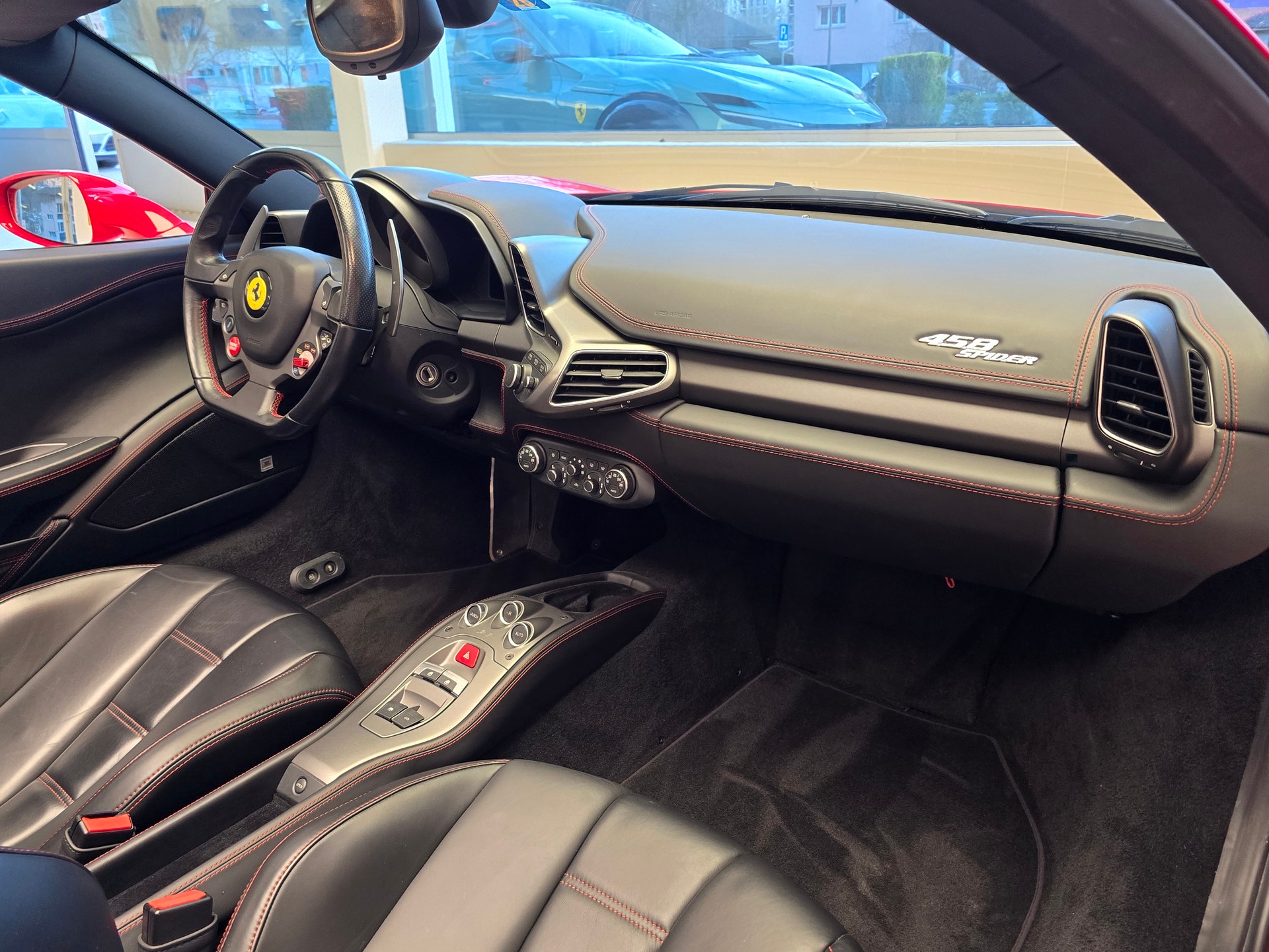 FERRARI 458 Spider Italia 4.5 V8 - Approved Garantie-image-14