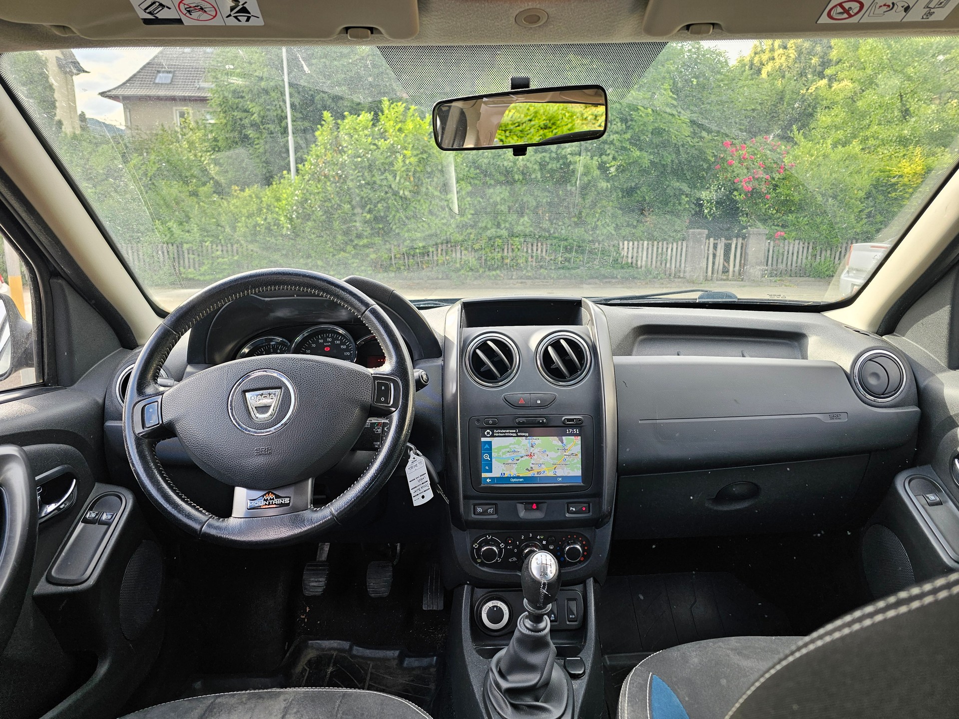 DACIA Duster 1.5 dCi MOUNTAINS Celebration 4x4 055/100-image-8