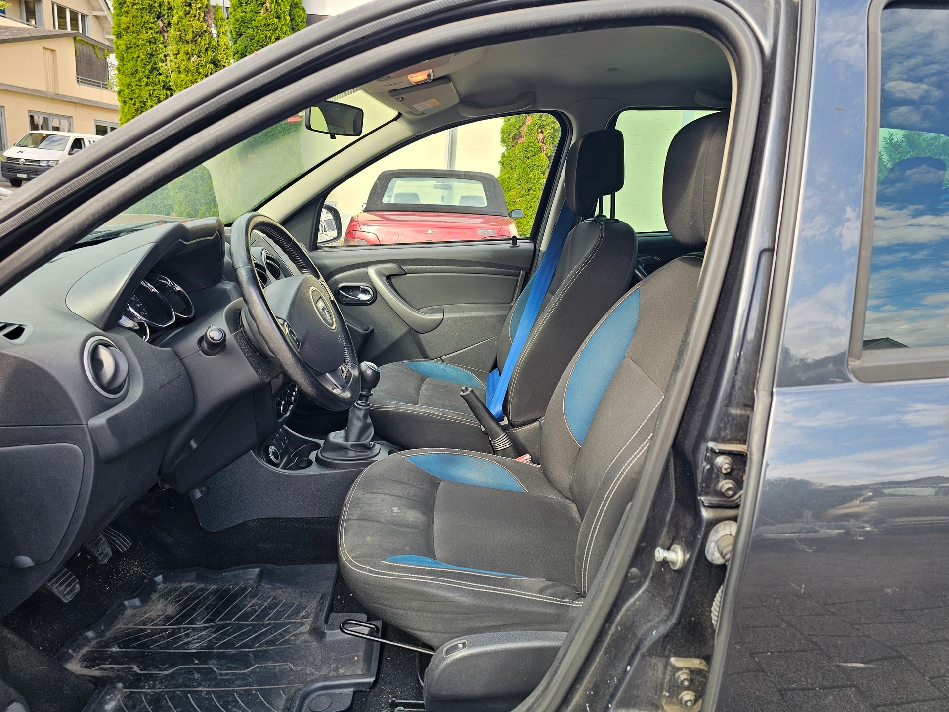 DACIA Duster 1.5 dCi MOUNTAINS Celebration 4x4 055/100-image-9