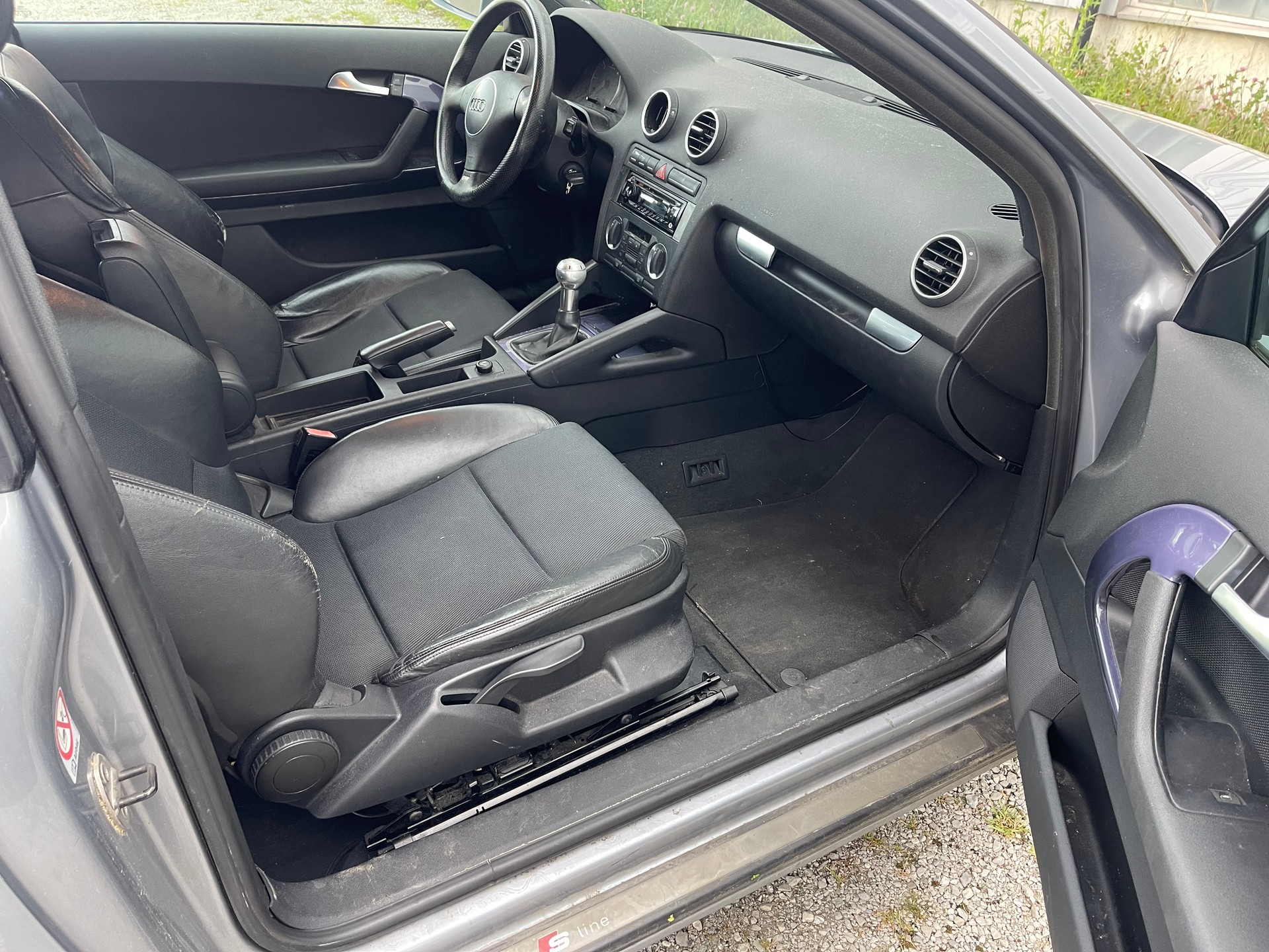 AUDI A3 2.0 TDI Attraction-image-10