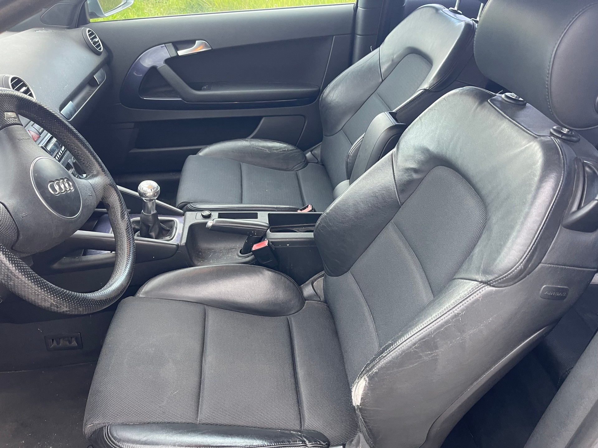 AUDI A3 2.0 TDI Attraction-image-6