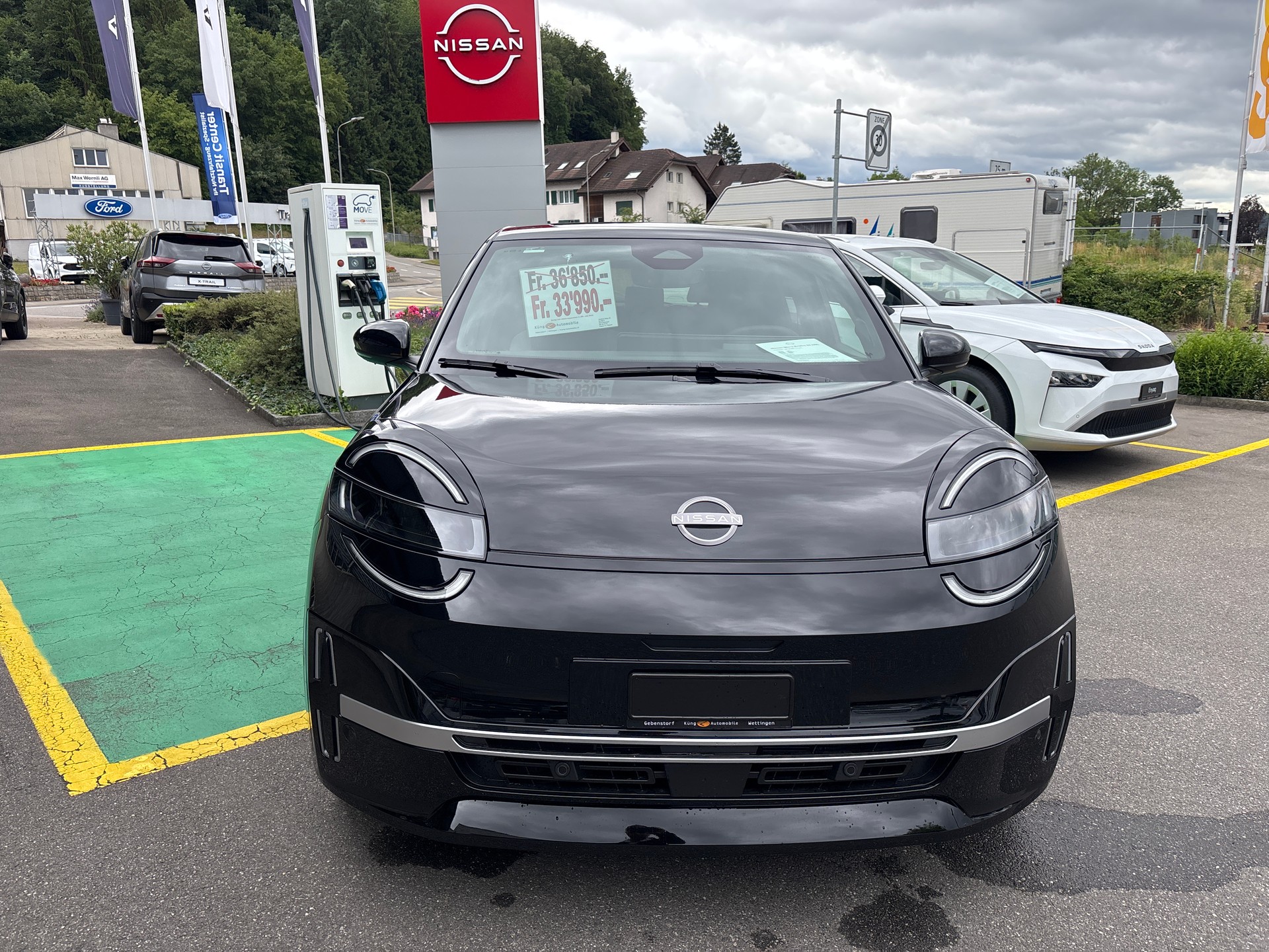 NISSAN Micra 52kWh Evolve-showroom-element-2